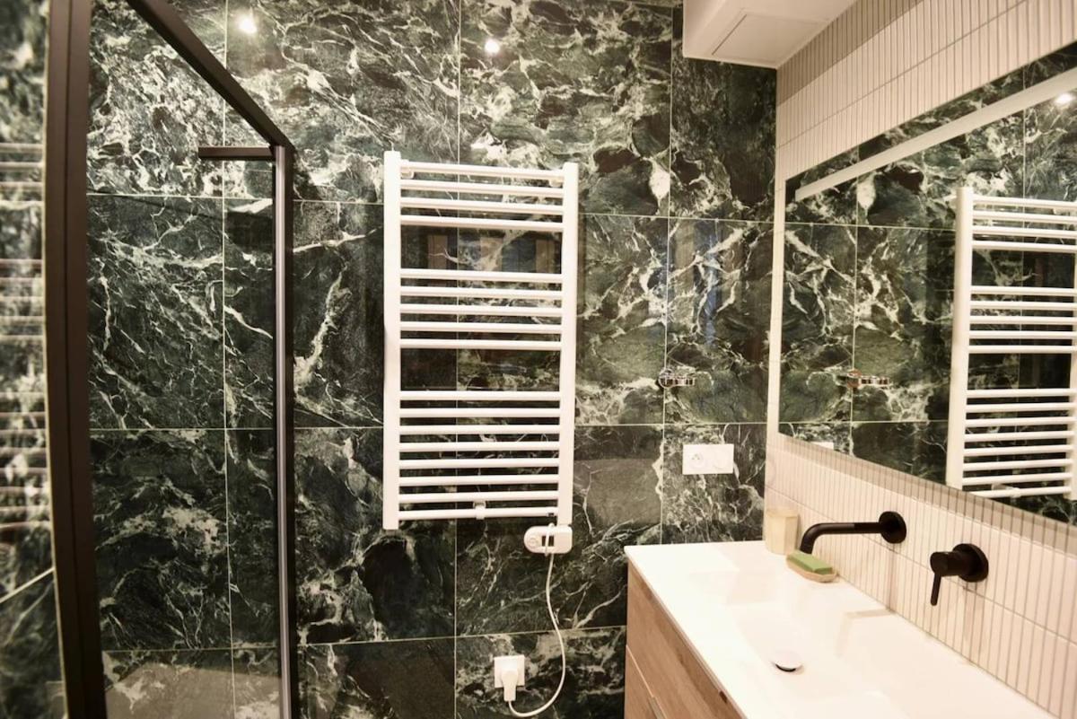 Signature The Port Nice