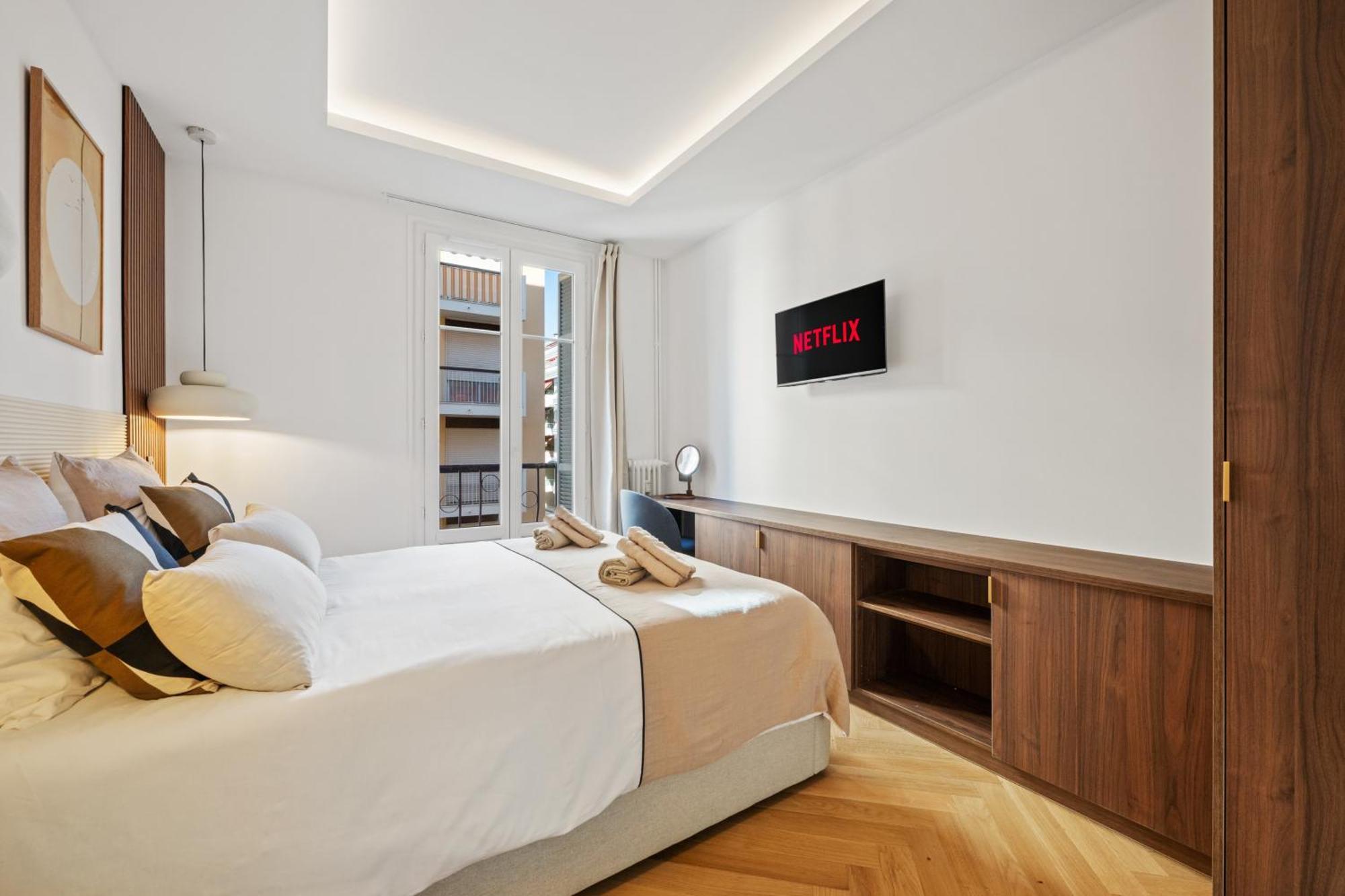 Apartment Luxueux, Spacieux Dans Le Quartier Du Port Nice