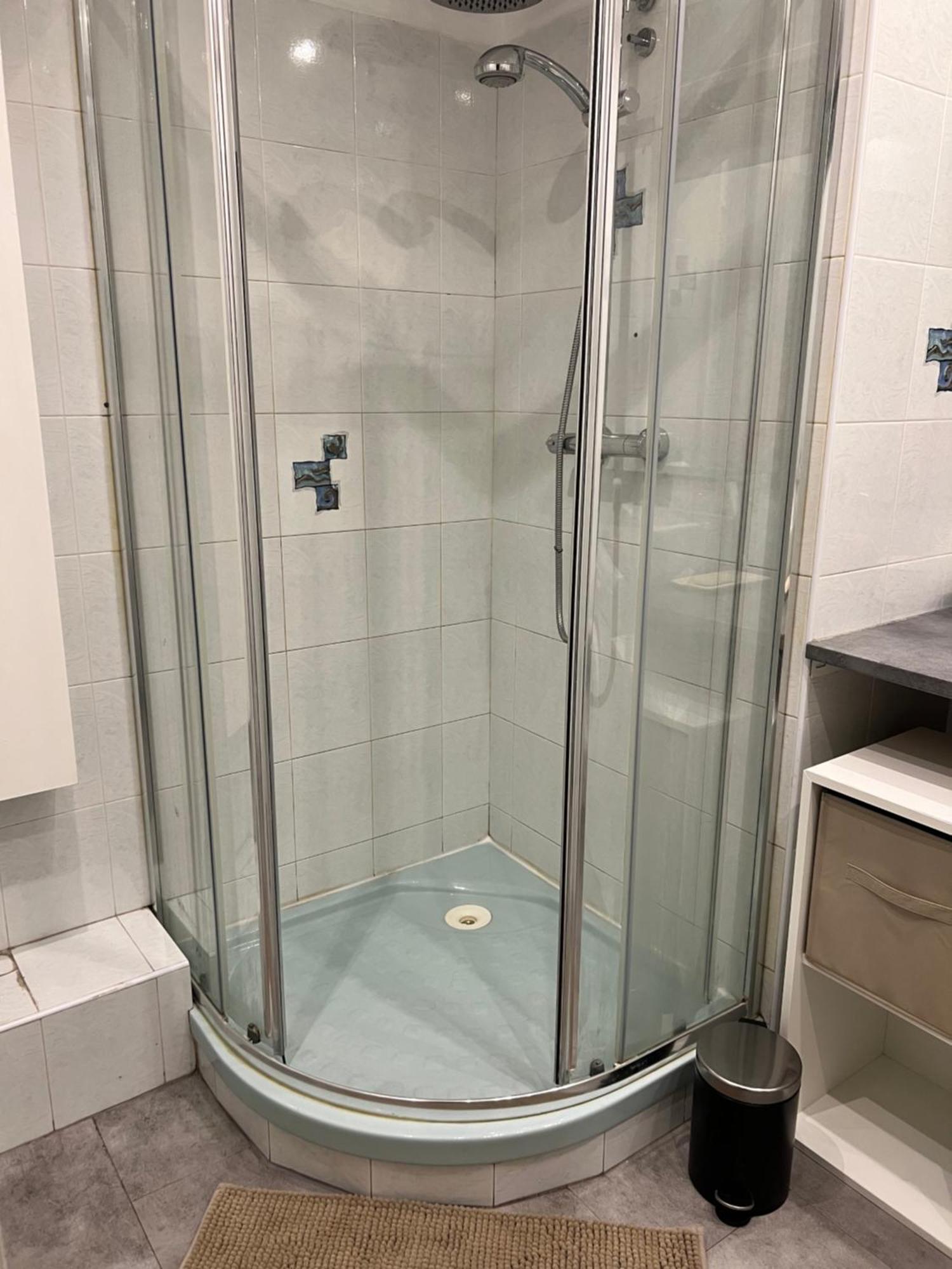 Apartment Bel Spacieux Avec Joli Balcon Arbore, Calme, Bien Situe, Centre