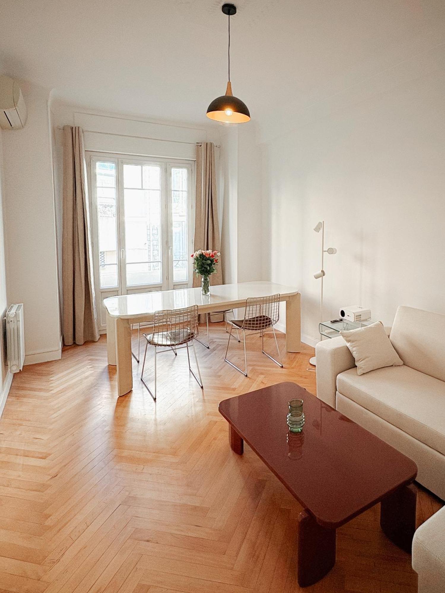 Appartement Center - Spacious Luxury With Air Conditioning Nice