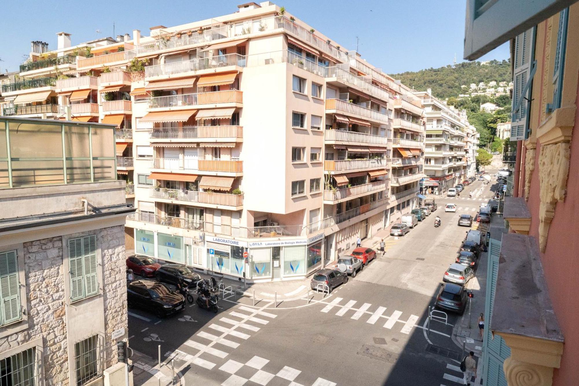 Rc Cosy Avec Mezzanine Au Coeur De Apartment Nice