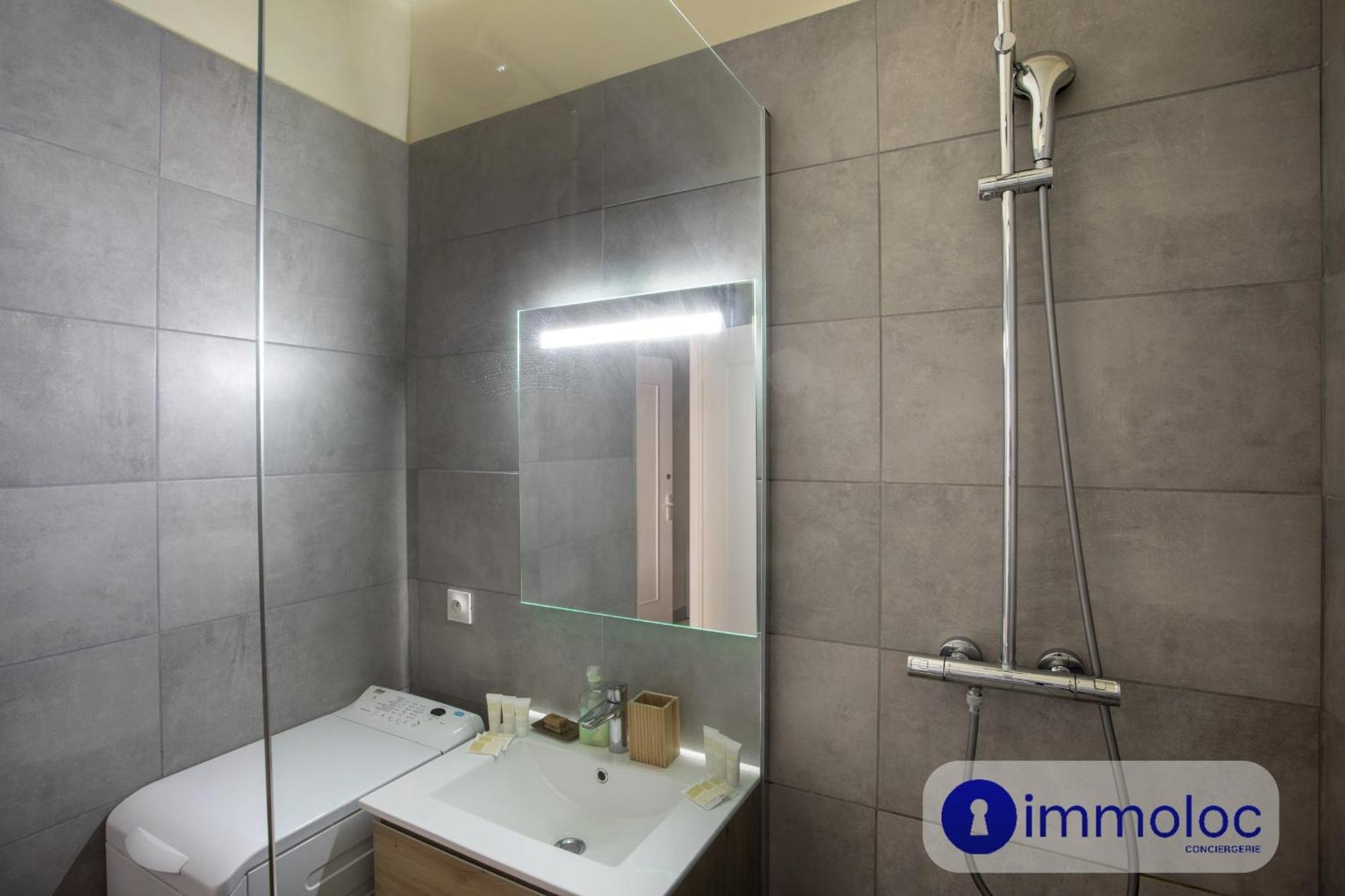 Neighborhood Liberation