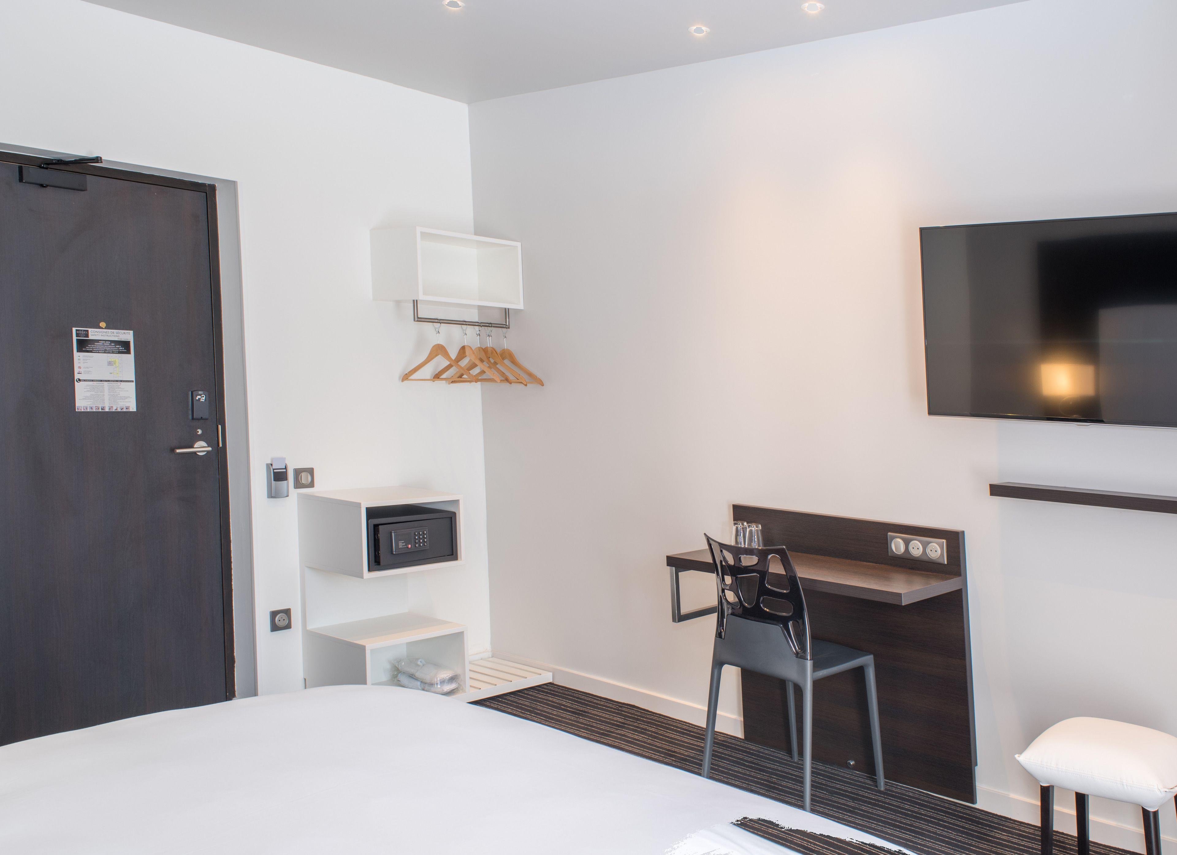 Hotel 64 4*