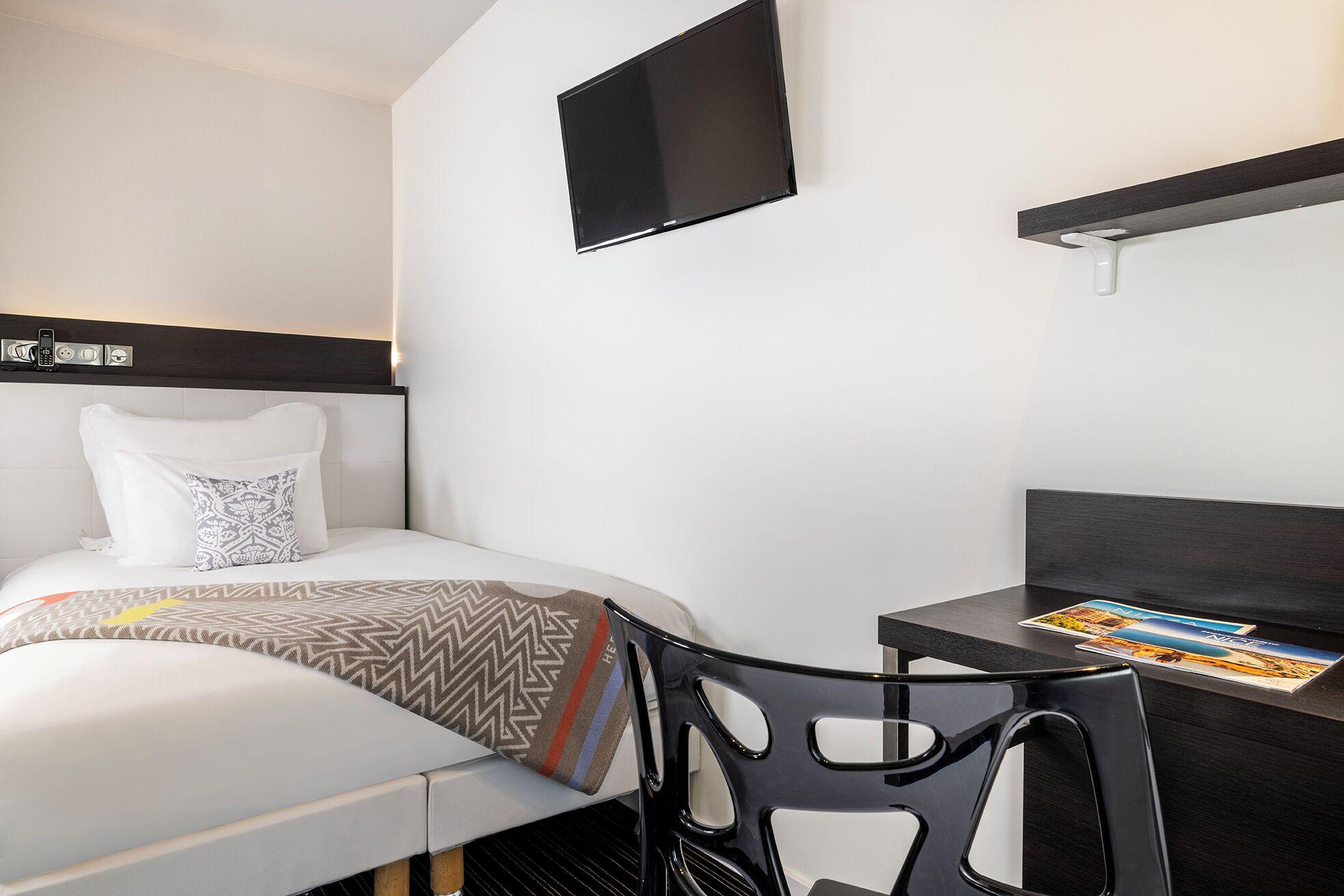 64 Hotel Nice