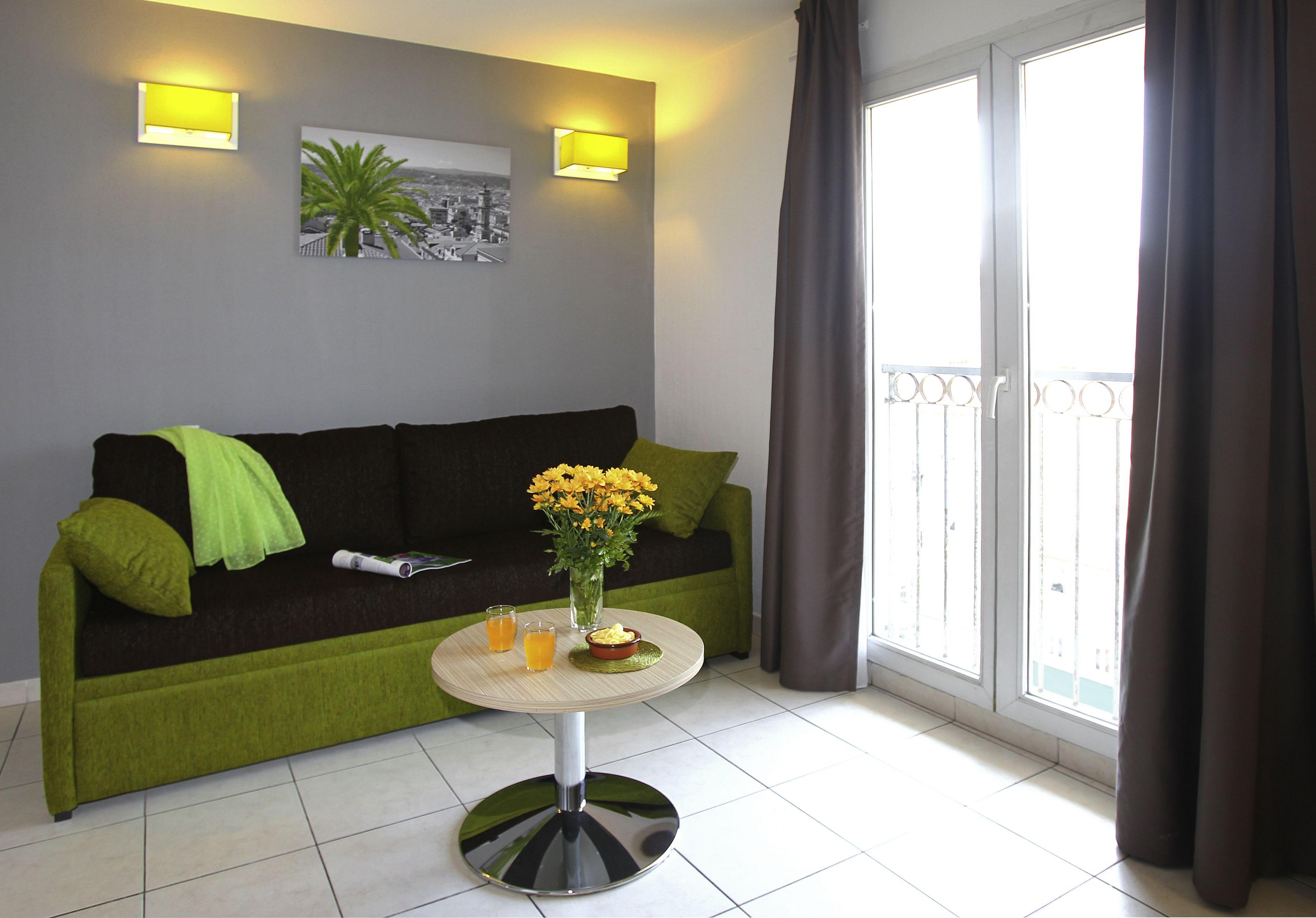 Aparthotel Adagio Access Magnan 2*