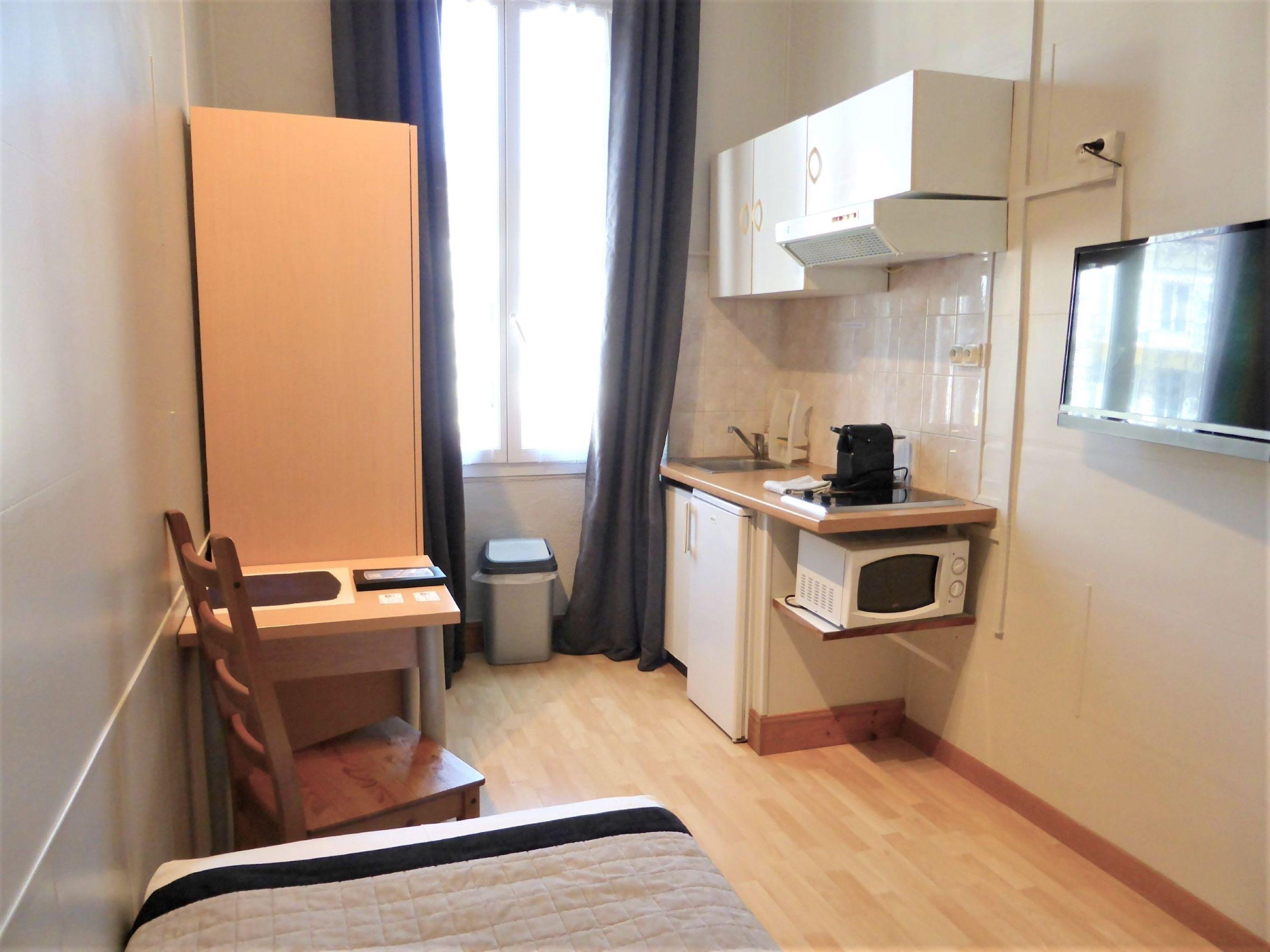 Ammi Massena - Ex Ajoupa