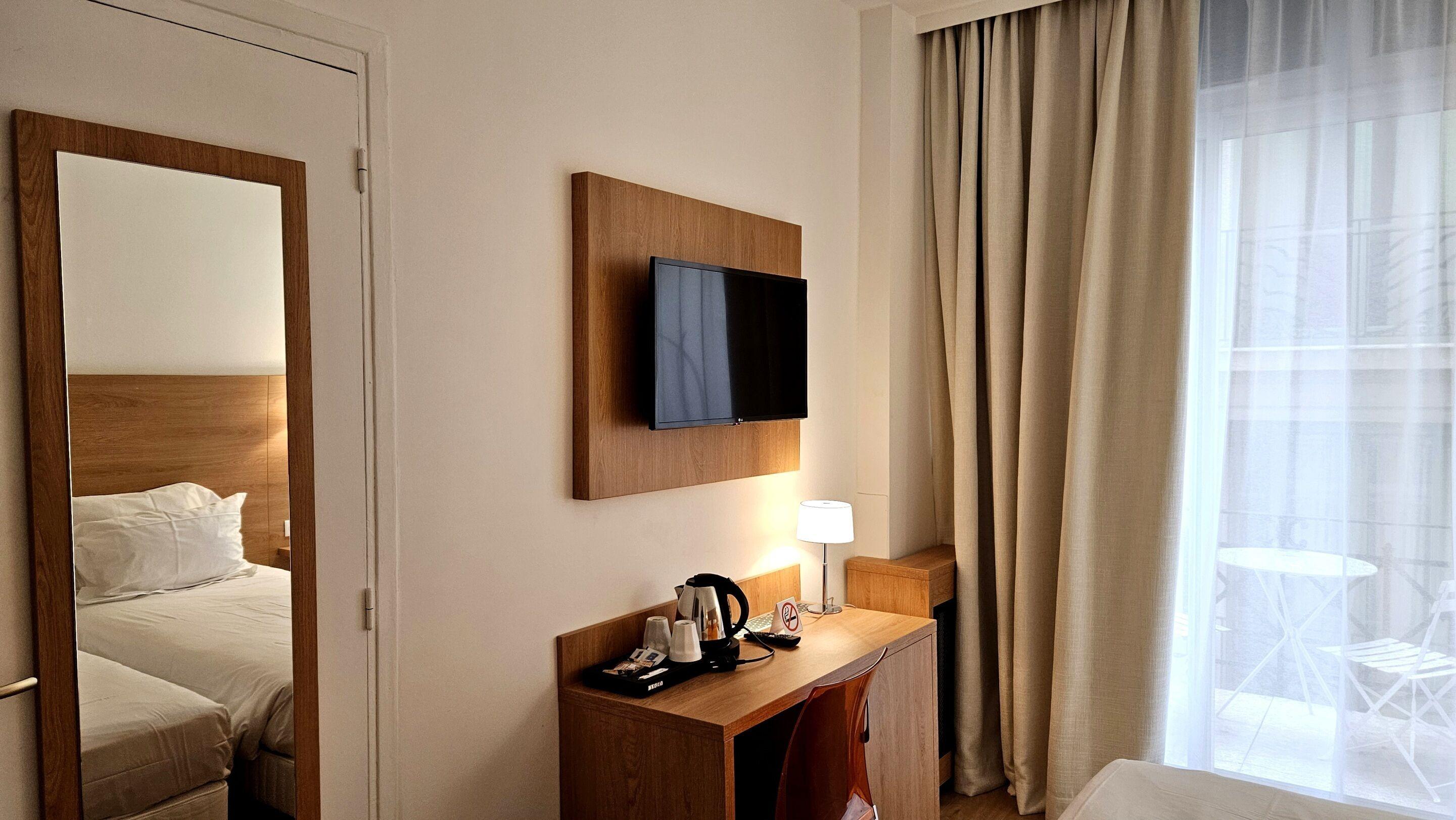 Carlton Nice, Partially Renovated Hotel 3*