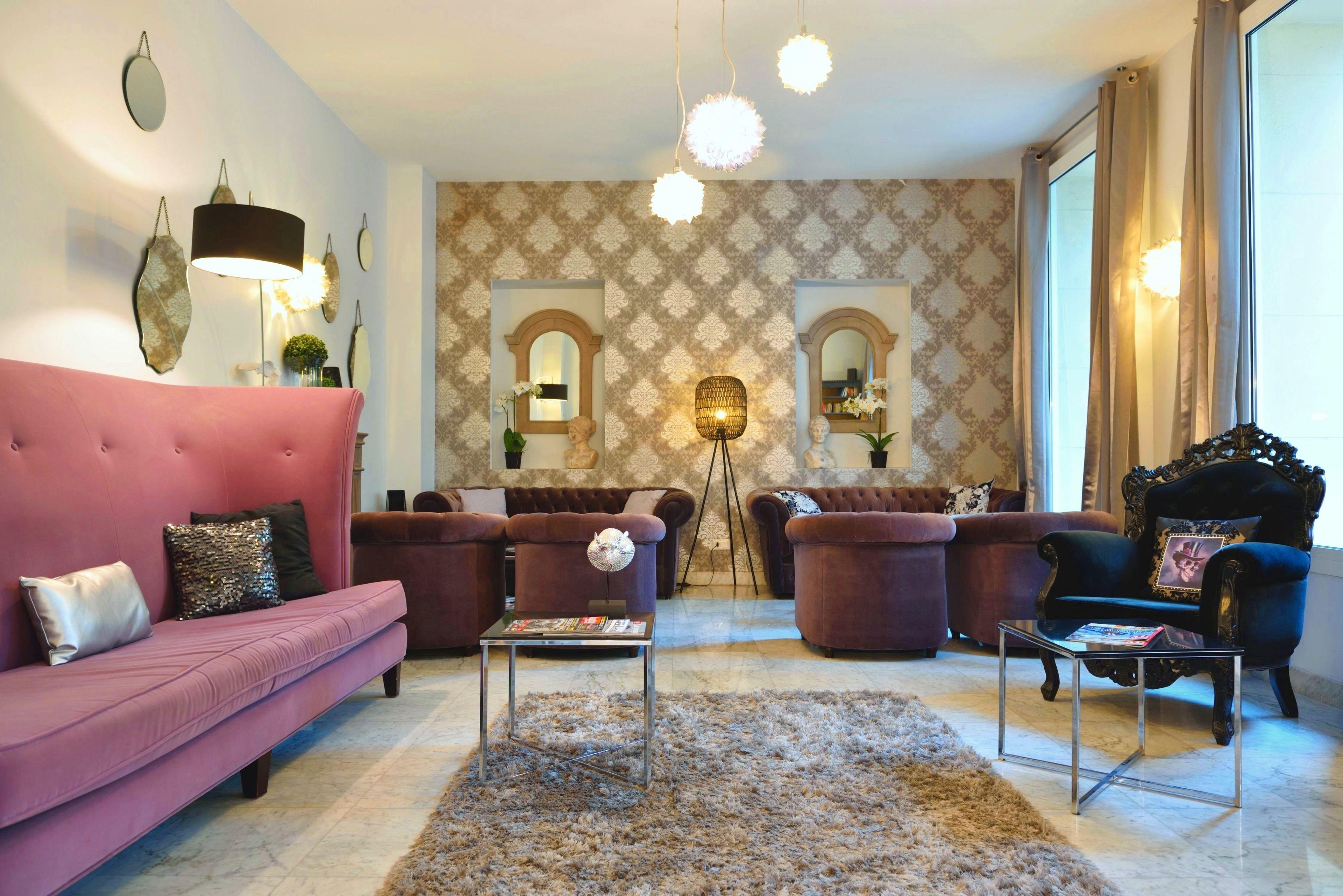 La Promenade Hotel 4*