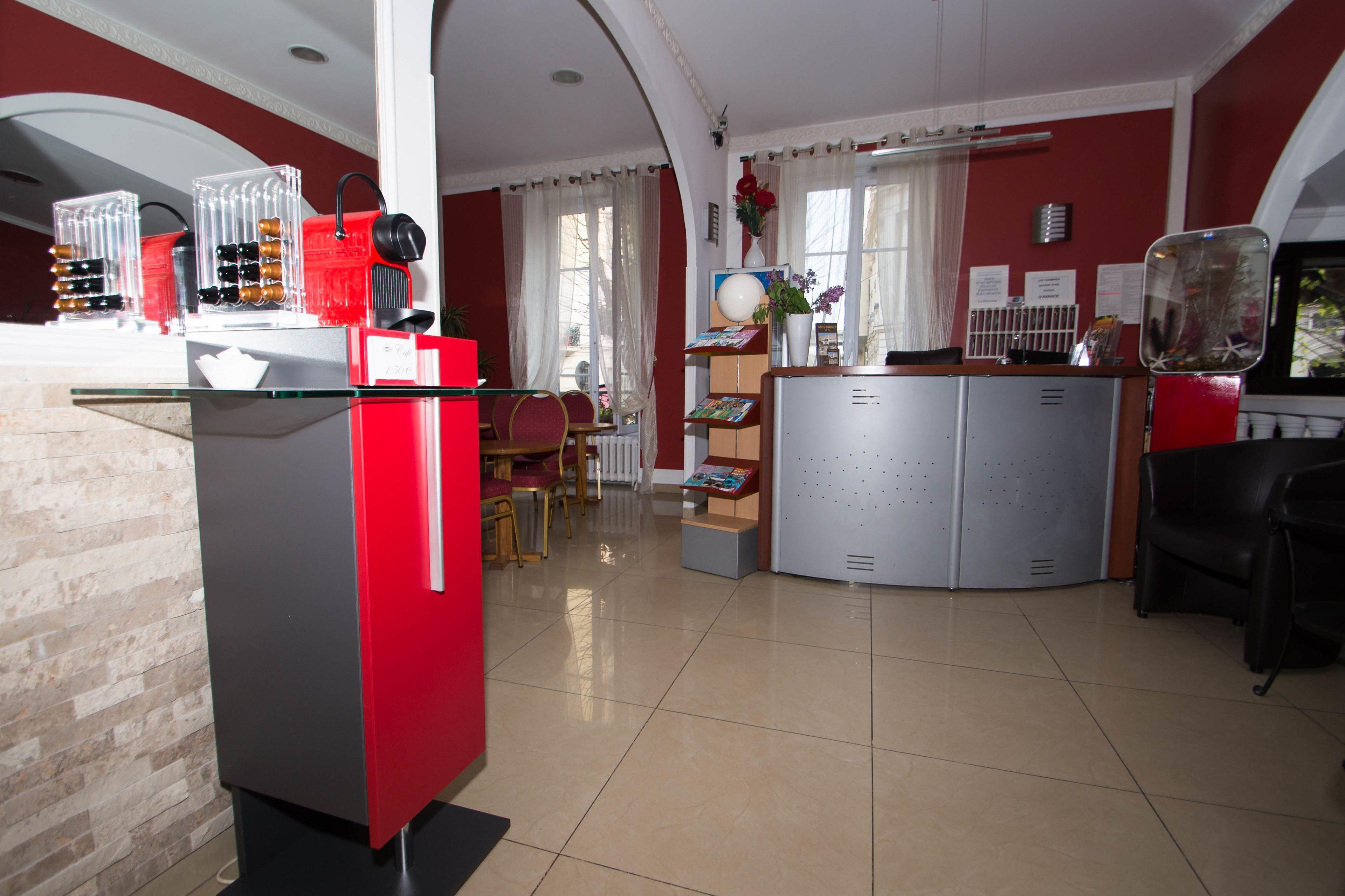 Parisien Hotel 3*