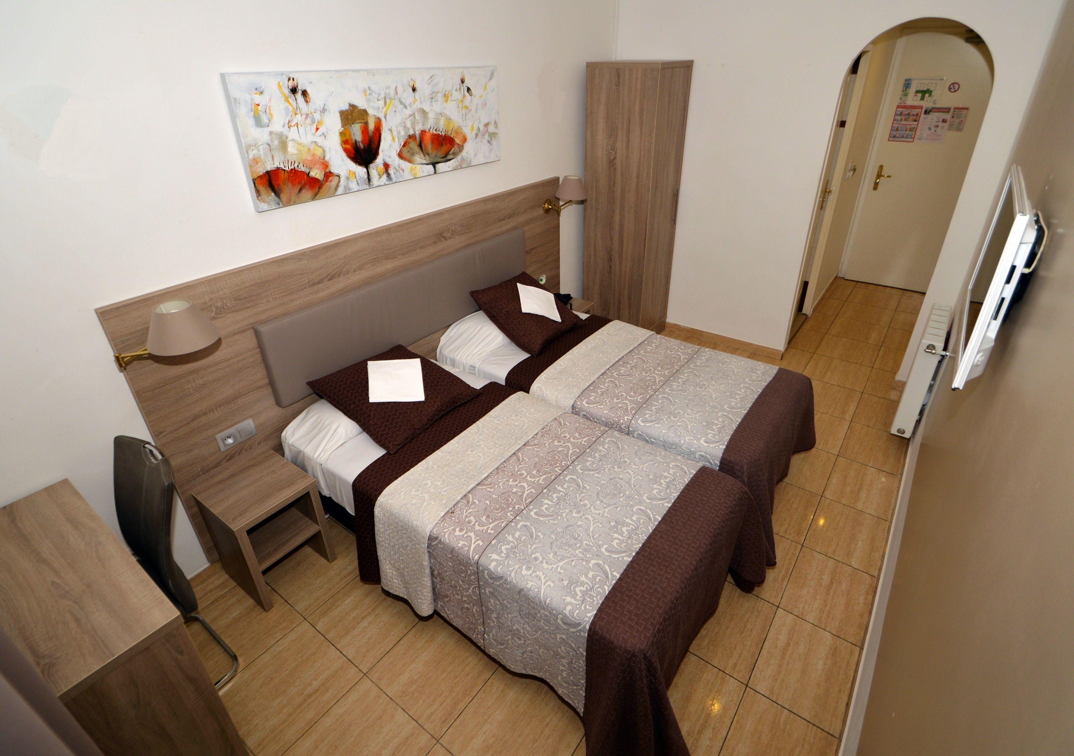 Parisien Hotel