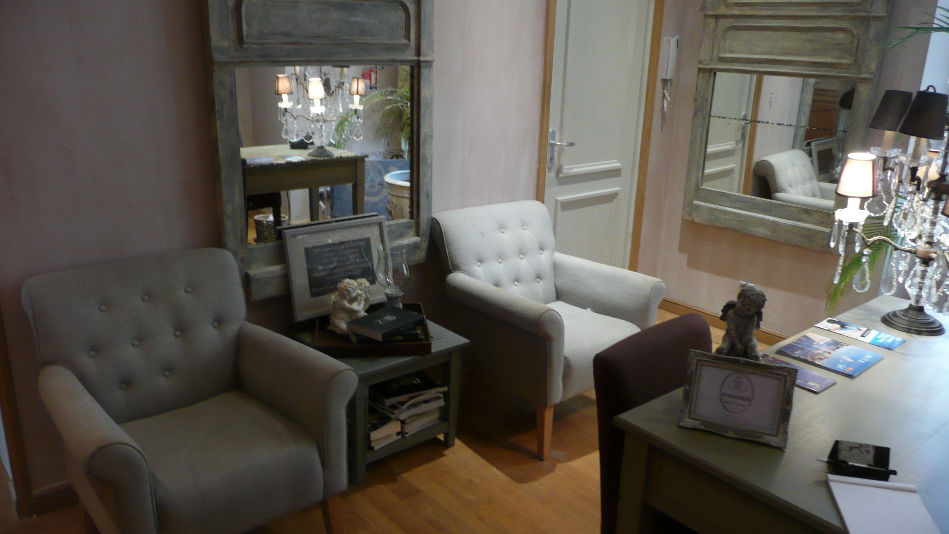 Le Petit Trianon Et Le Charme Des 2* Nice