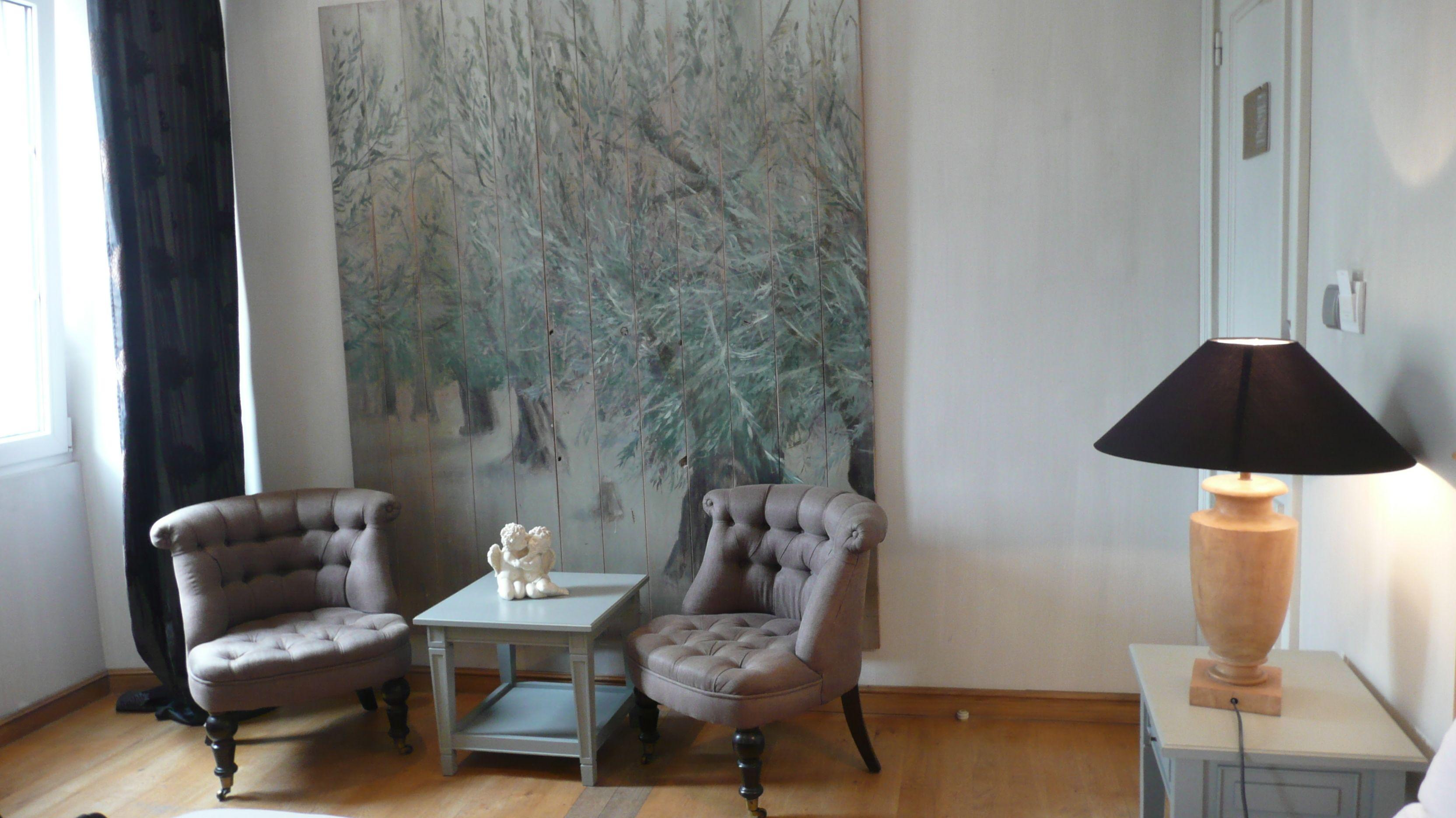Hotel Le Petit Trianon Et Le Charme Des 2*