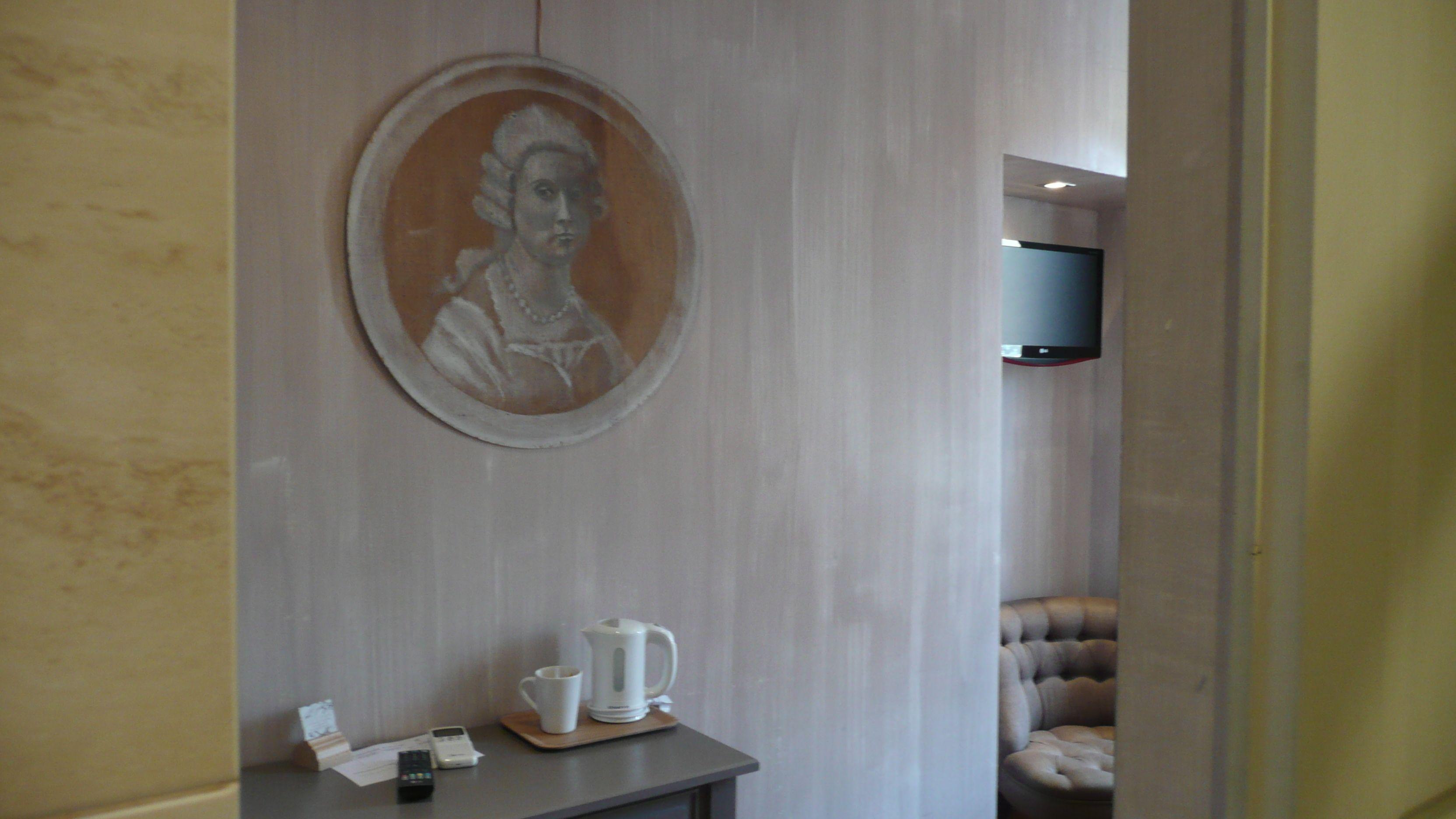 Le Petit Trianon Et Le Charme Des Hotel