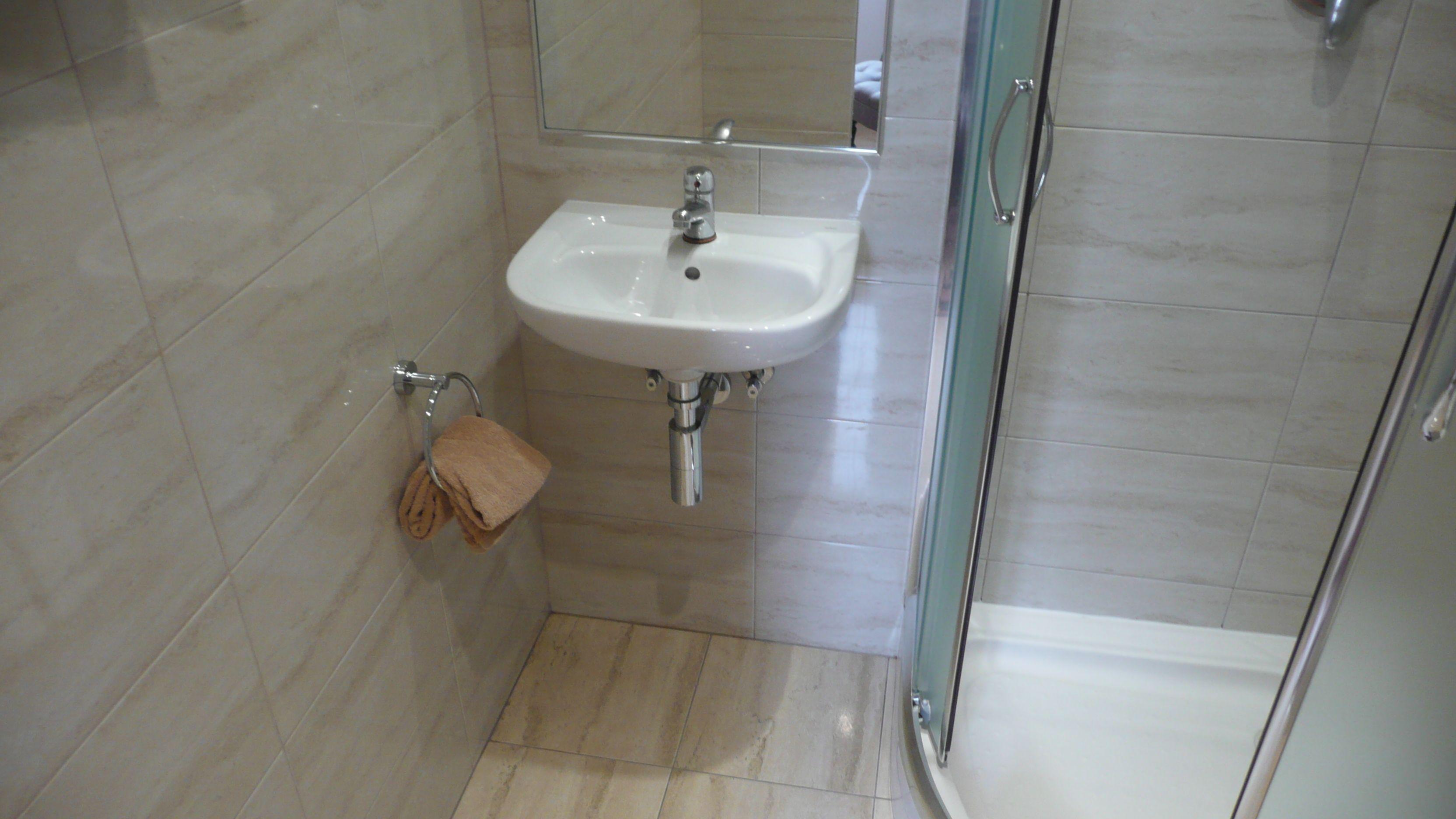 Hotel Le Petit Trianon Et Le Charme Des 2*