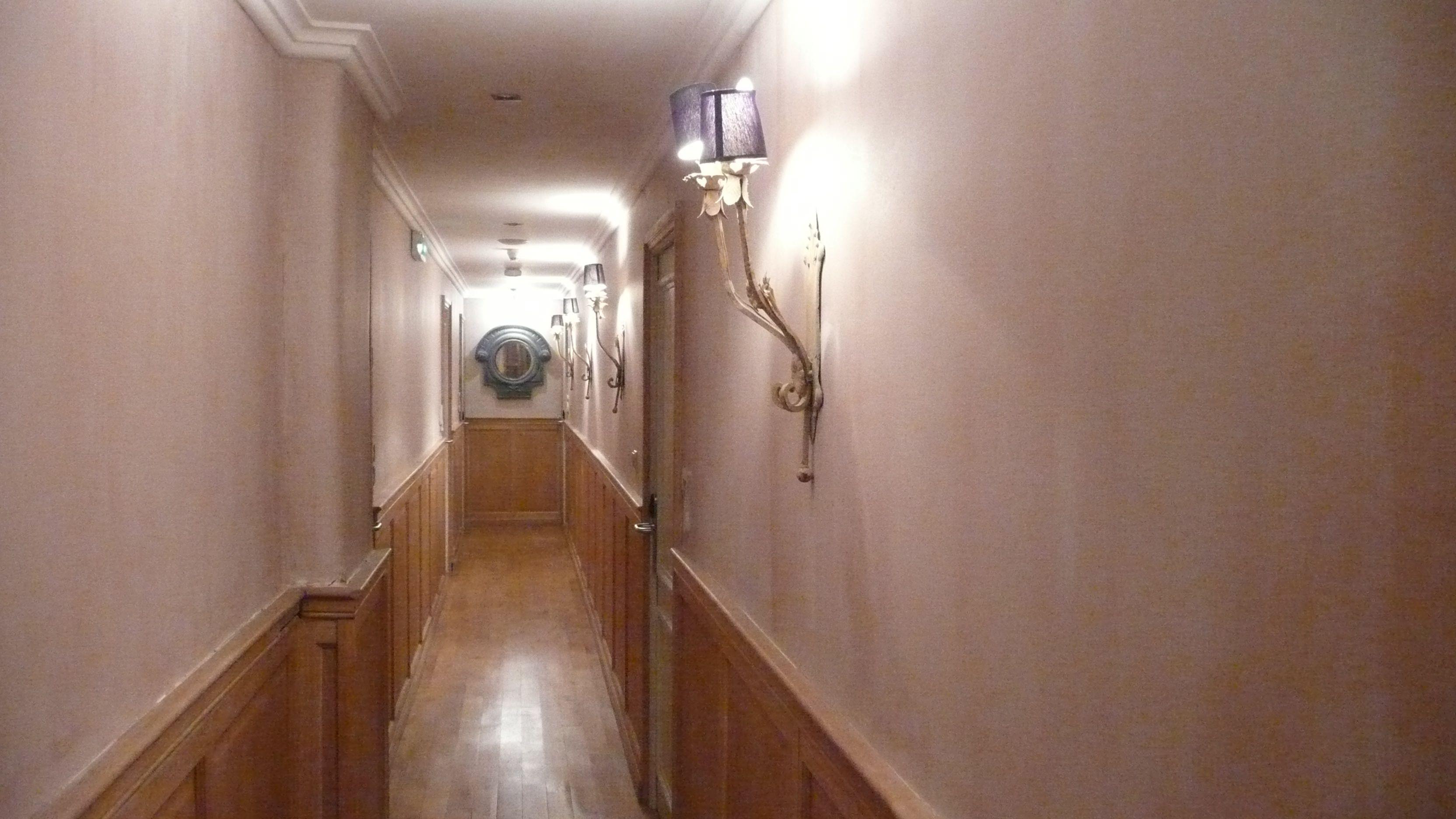 Hotel Le Petit Trianon Et Le Charme Des Nice