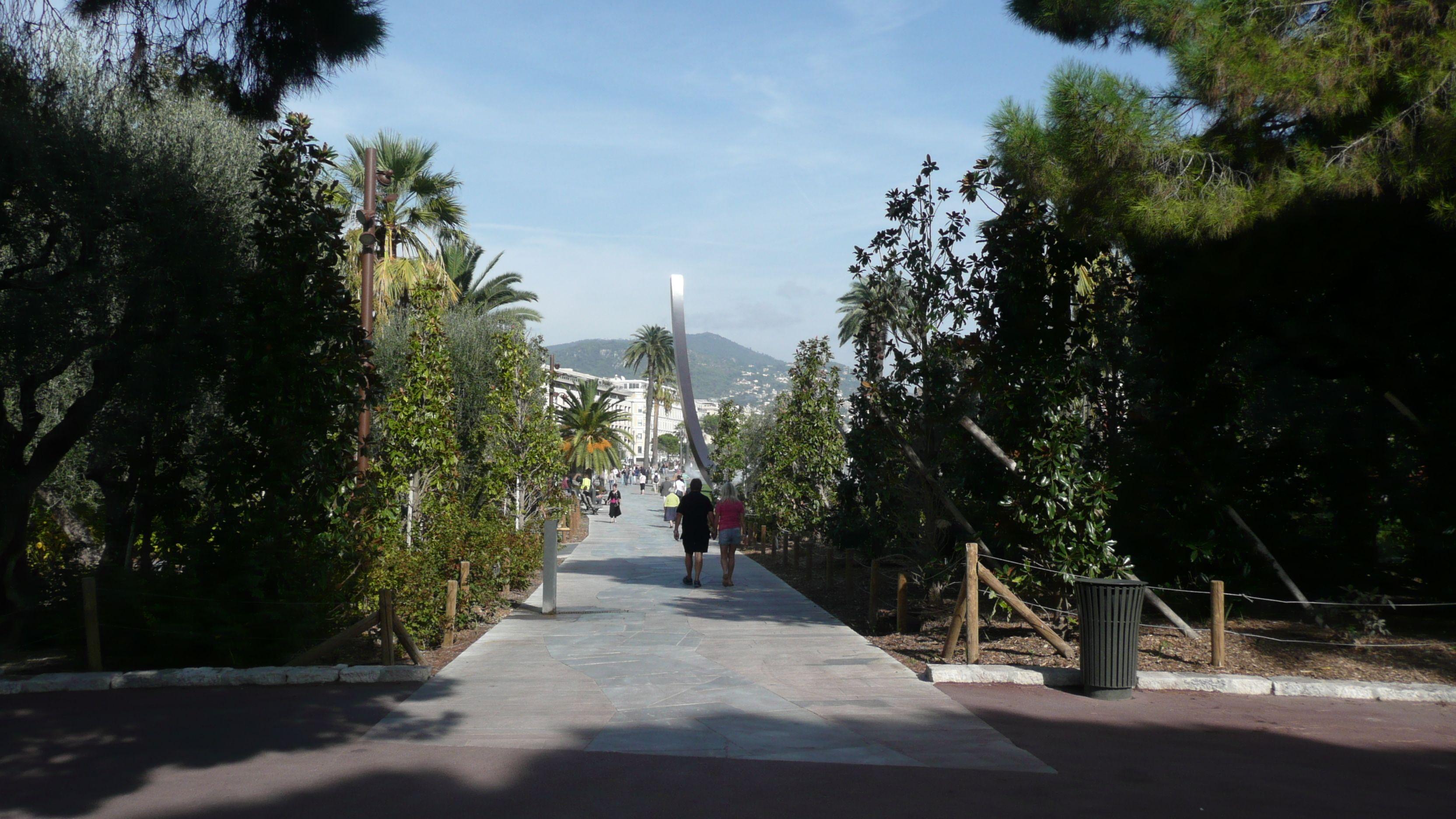 Hotel Le Petit Trianon Et Le Charme Des Nice