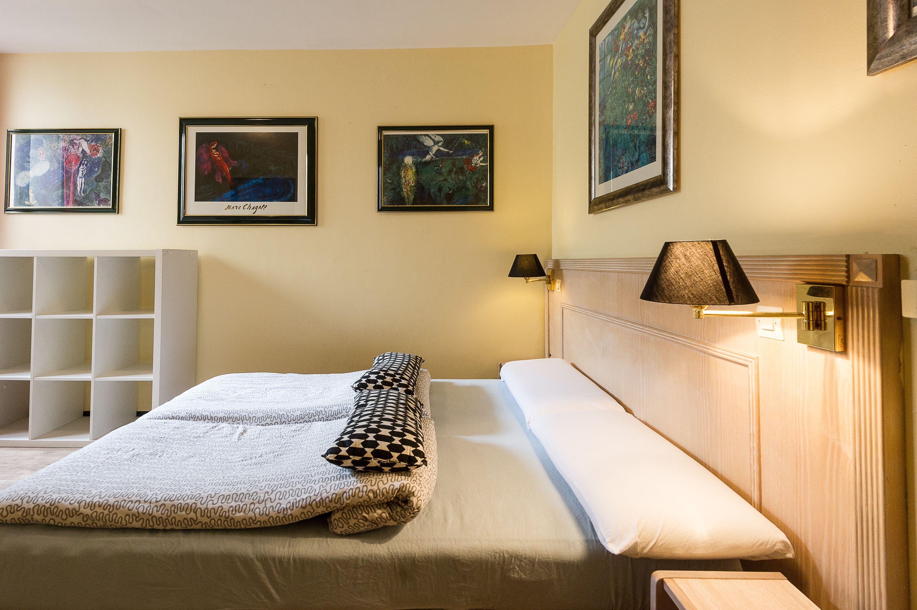 Saint Exupery Hostel *