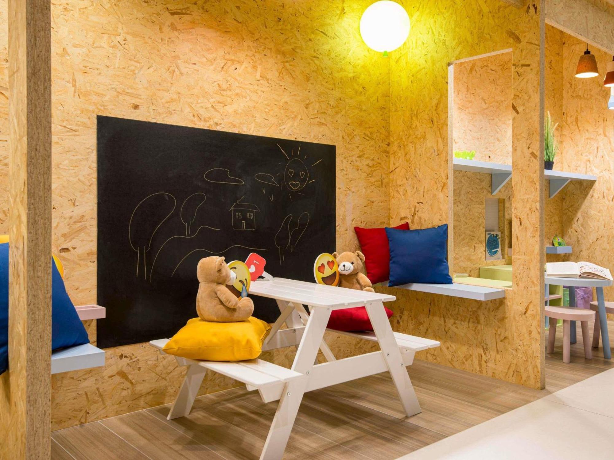 Novotel Arenas Aeroport 4* Nice