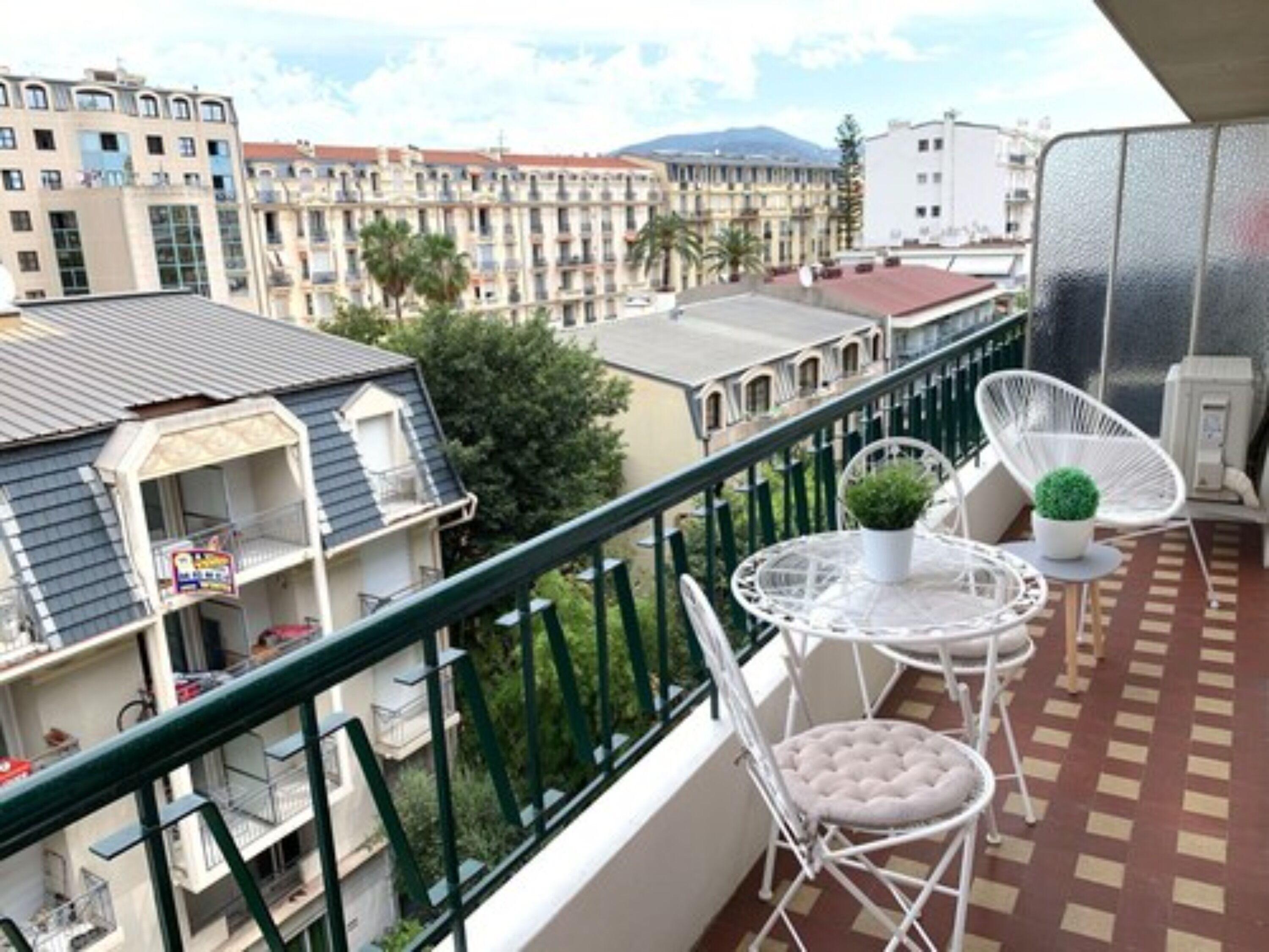 Riviera - Grimaldi - Promenade Des *