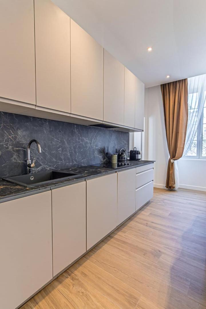 Apartment Magnifique - Jacuzzi - Port De *