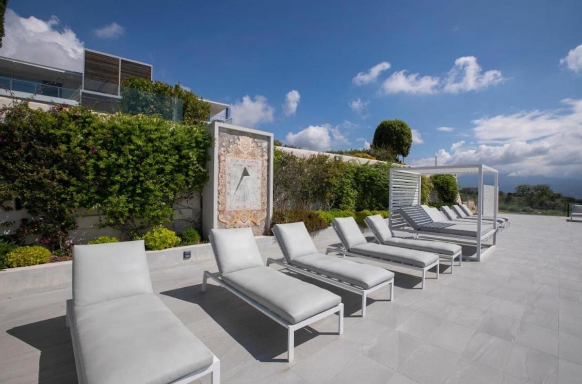 Le 120 M2 - Luxe, Piscine, Terrasse Et Garage Nice