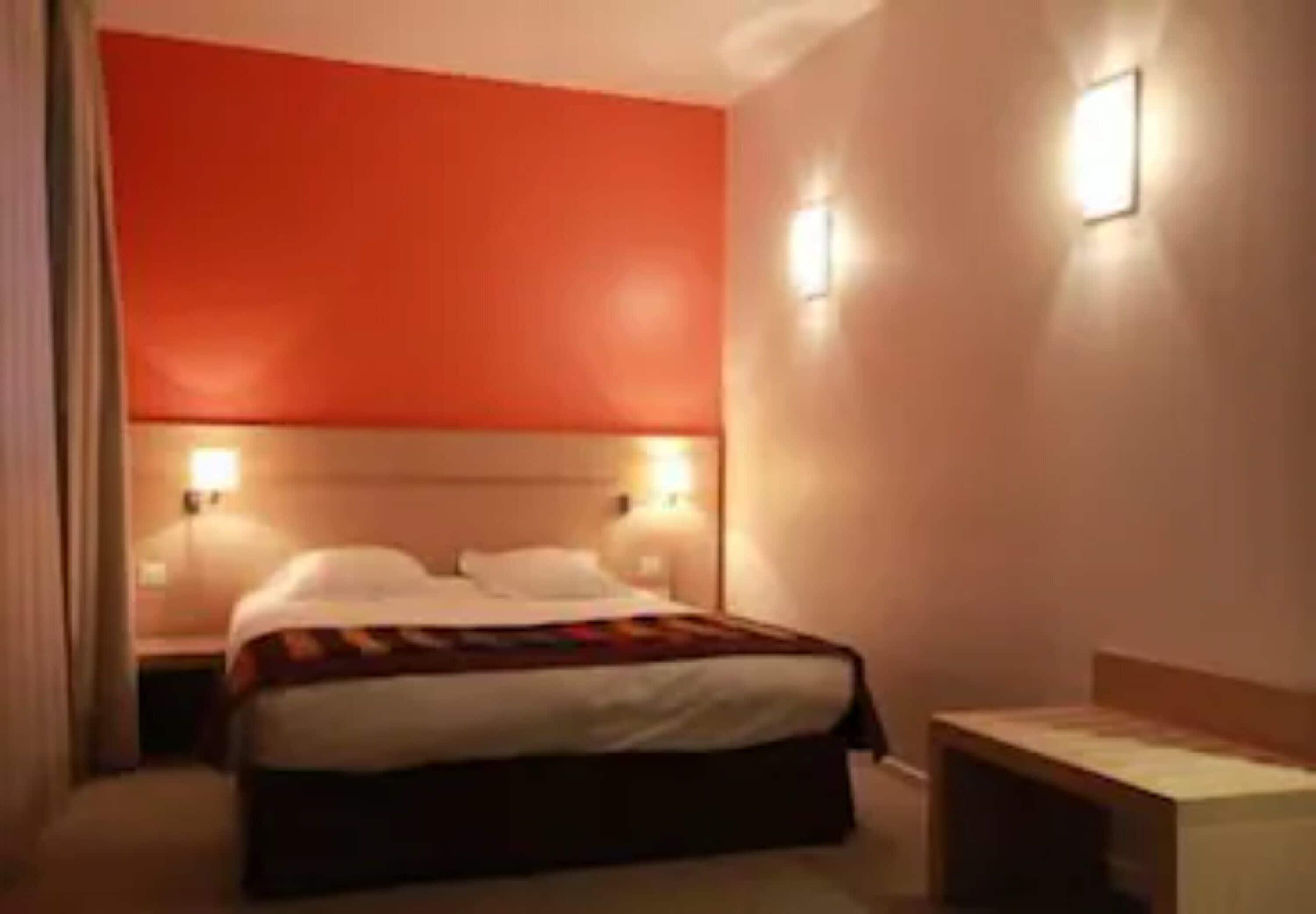 Hotel Esatitude 3*