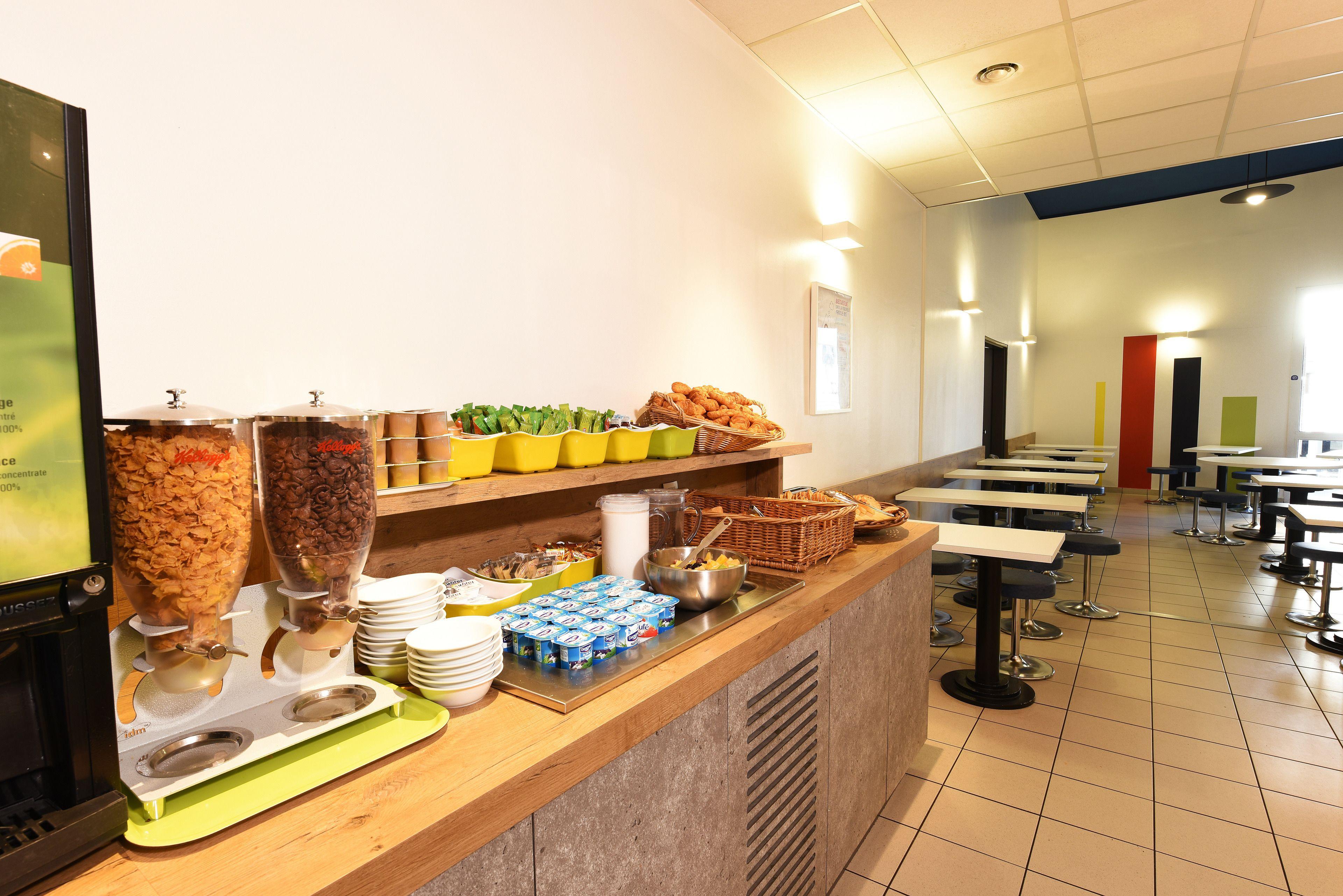 Ibis Budget Aeroport Hotel 2*