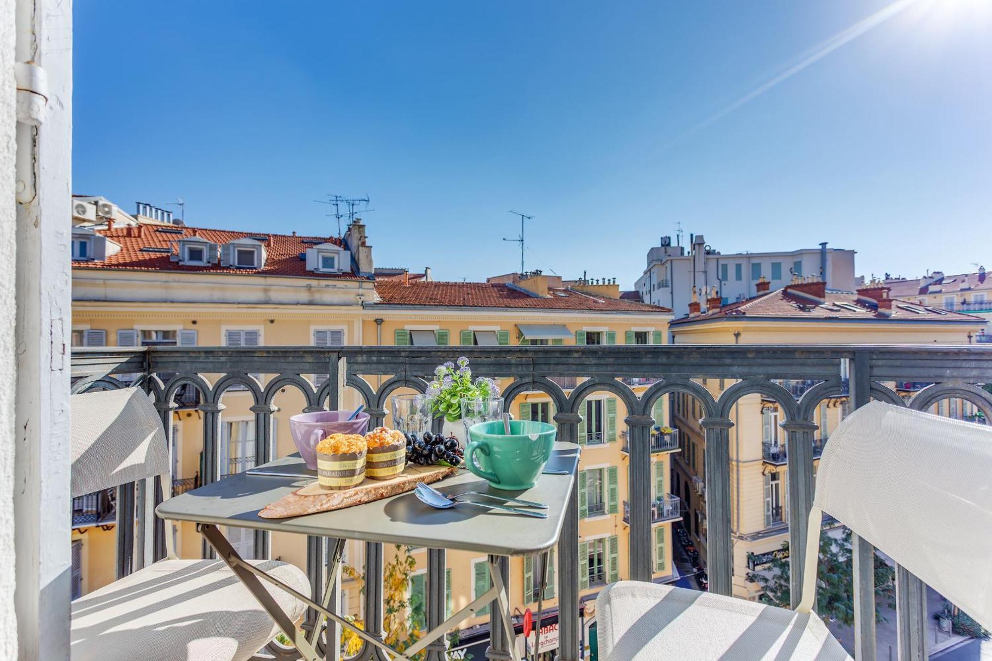 Vue Magenta Ap4484 By Riviera Homes *