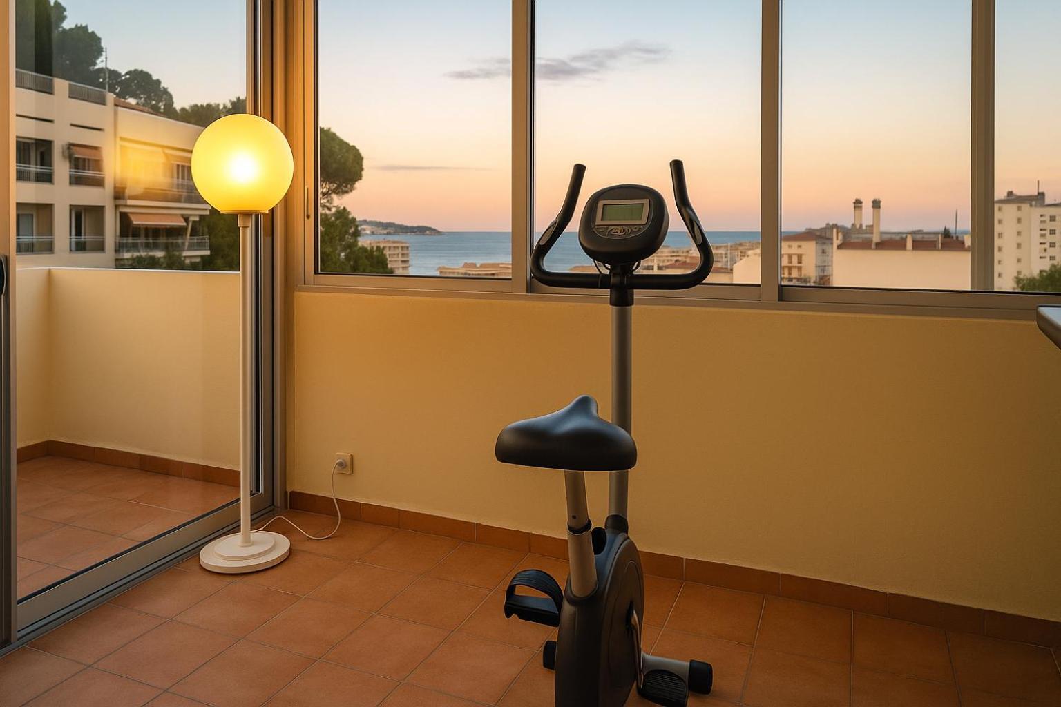 Lumineux Avec Jacuzzi, Ideal Pour Vos Sejours En Famille Ou Entre Amis * Nice