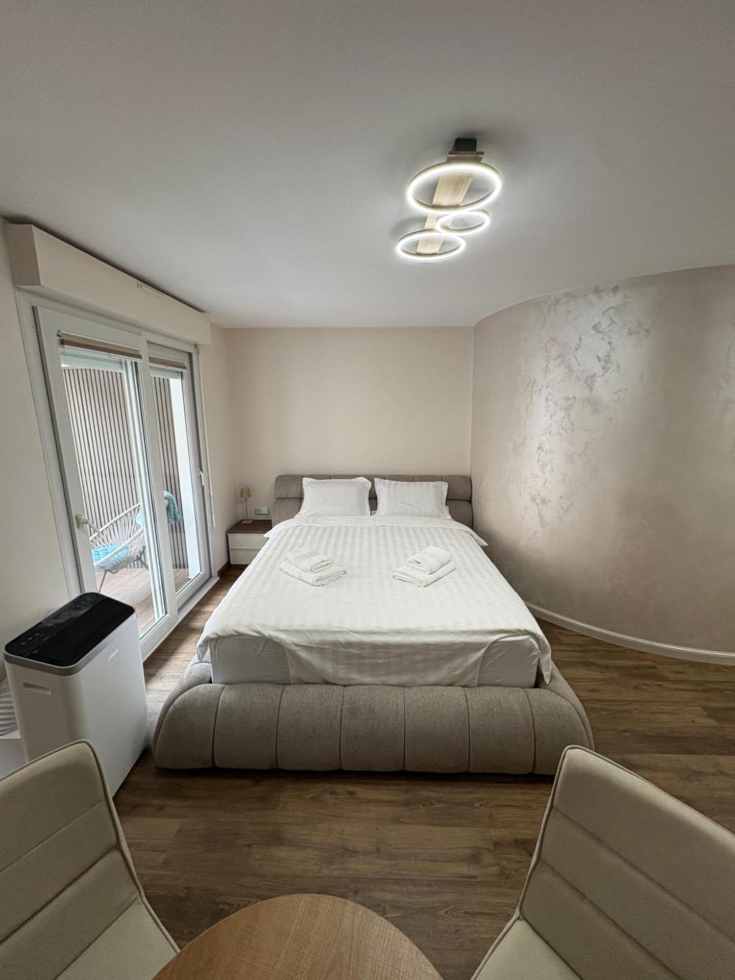 Perle Au Port De Apartment Nice