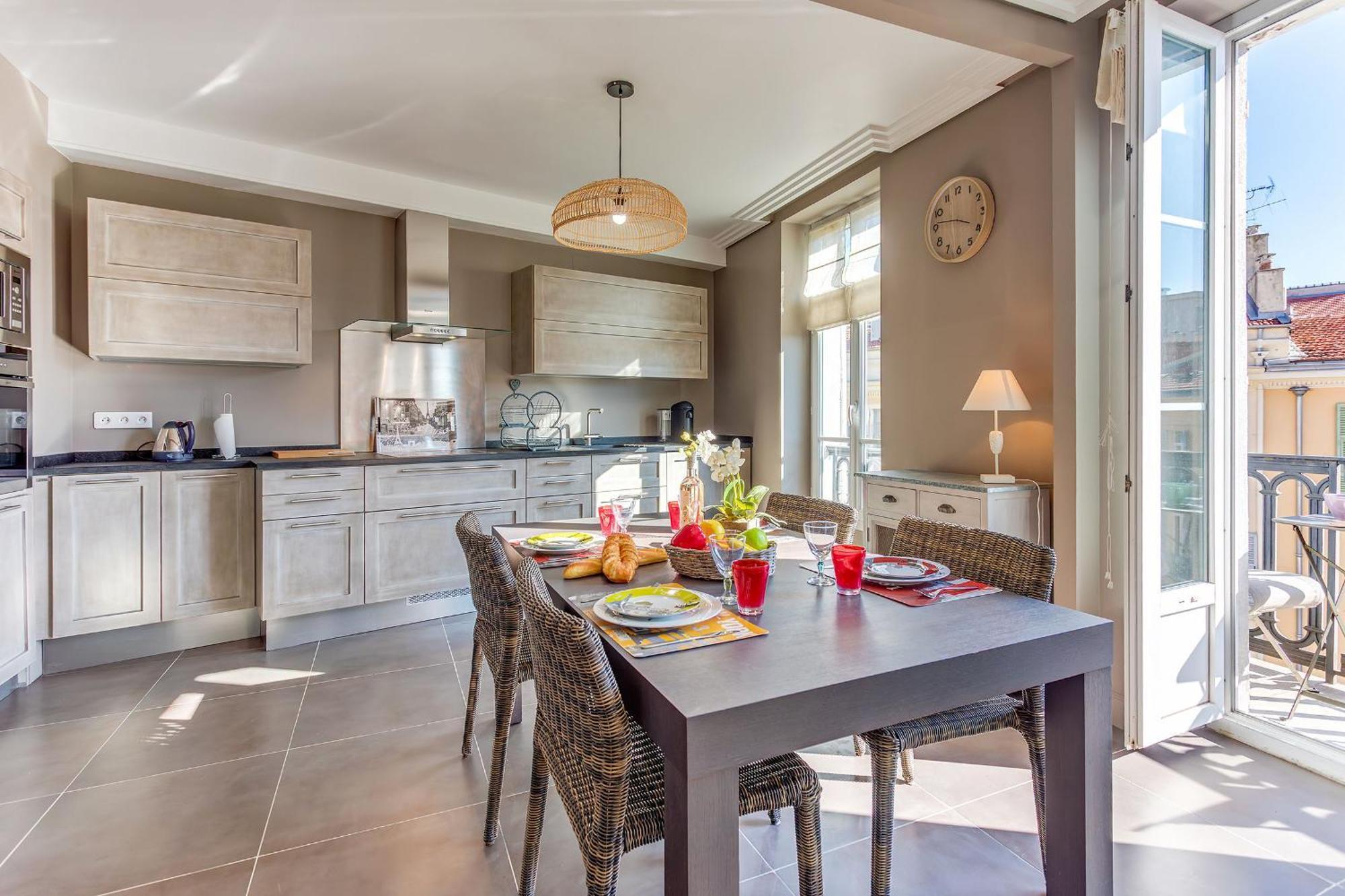 Vue Magenta Ap4484 By Riviera Homes