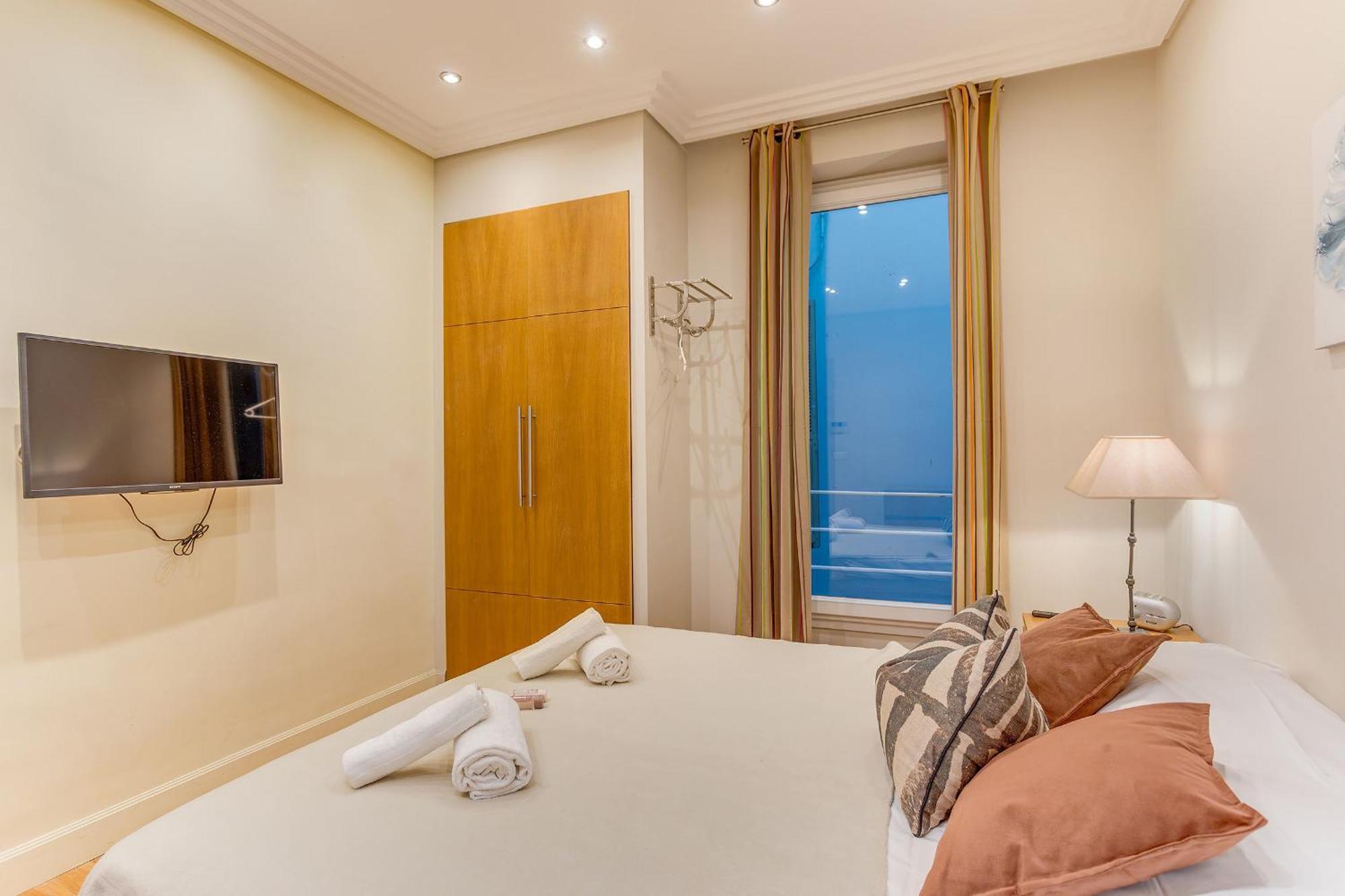 Vue Magenta Ap4484 By Riviera Homes