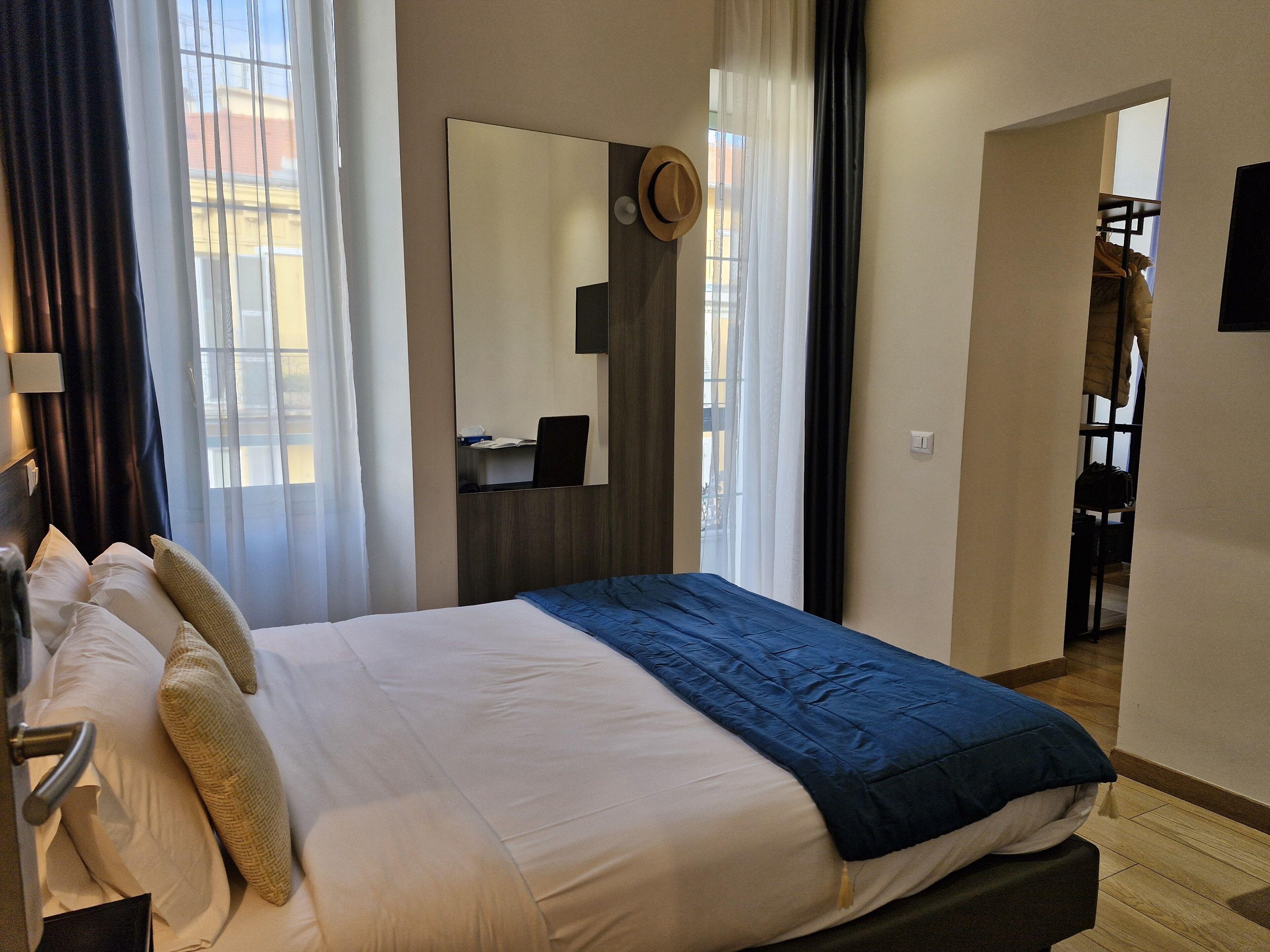 Boutique Neptune Hotel