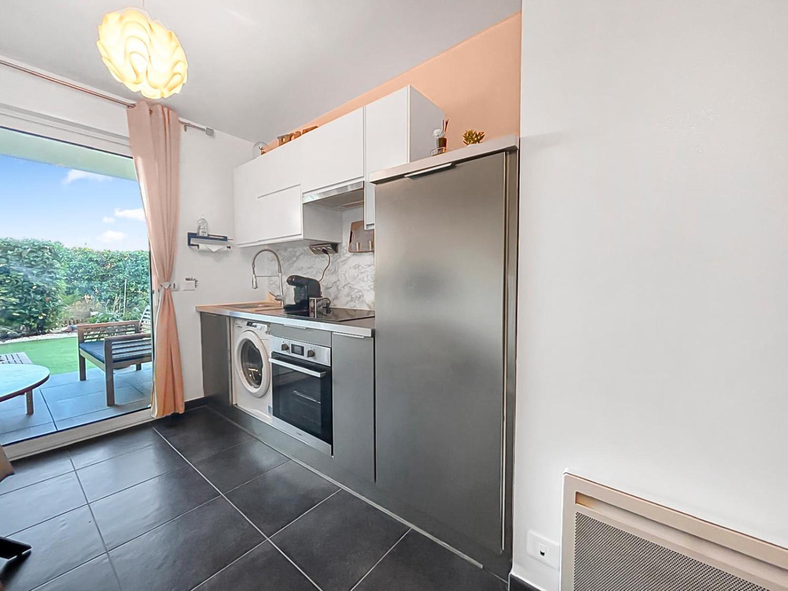 Fabron Et Résidence De Luxe Avec Piscine Appartement