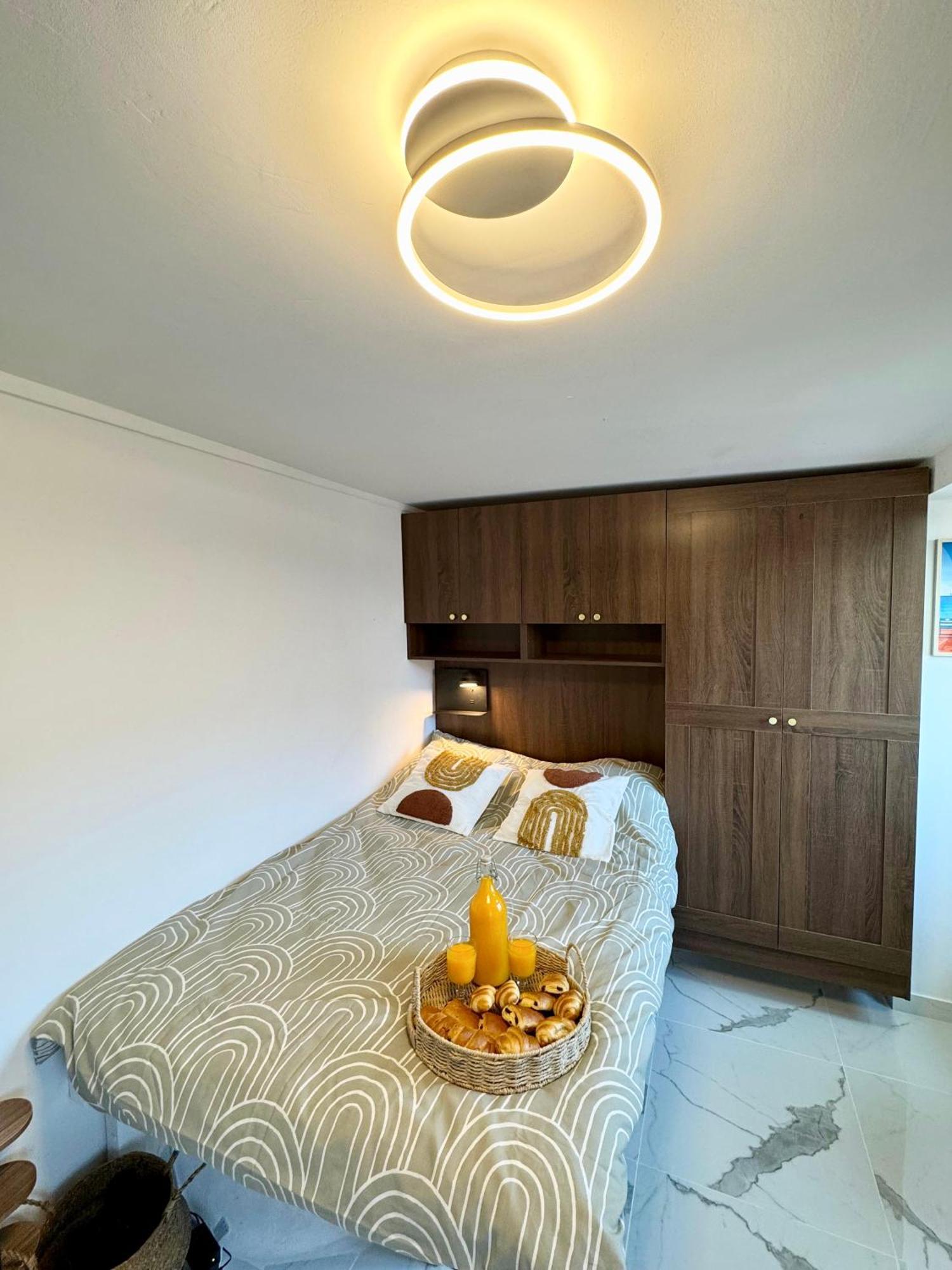 Place Massena - Small Peaceful Haven * Nice