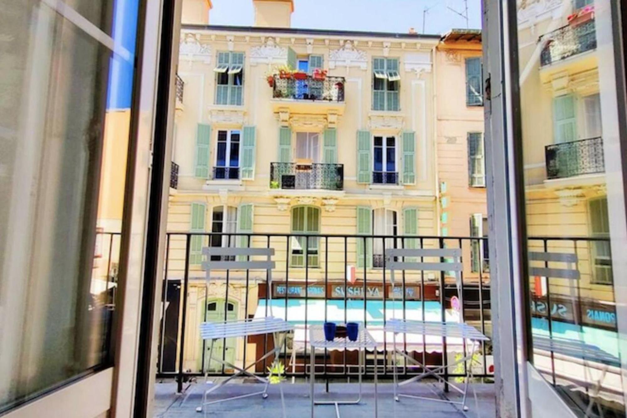 In The Heart Of Close To Amenities *