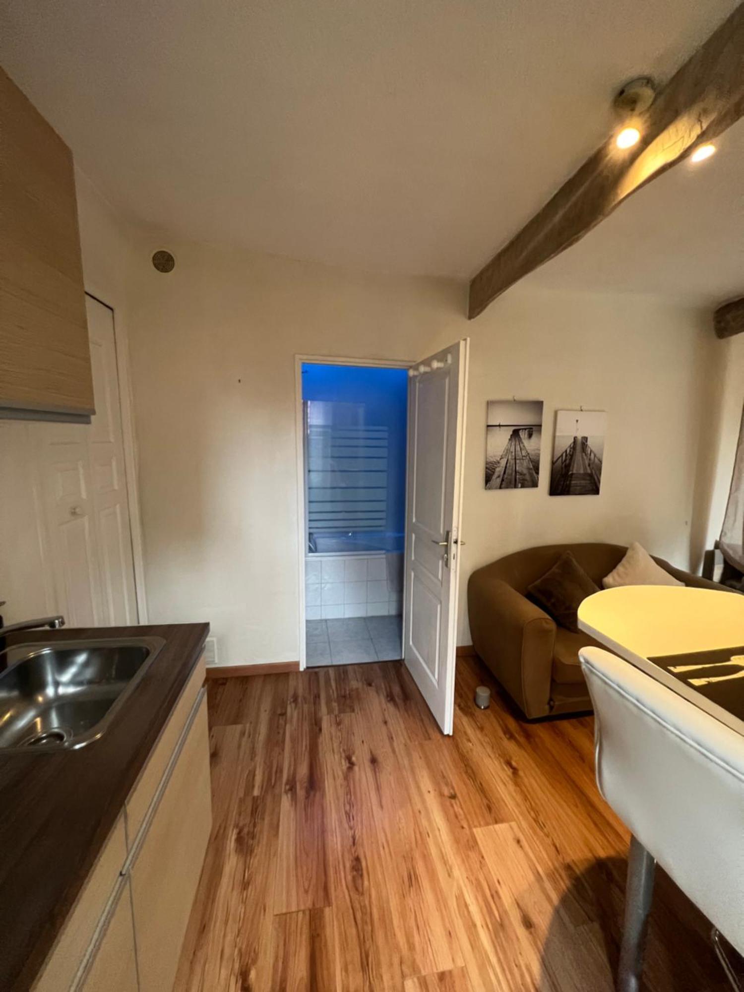 Petit Palmier Promenade *