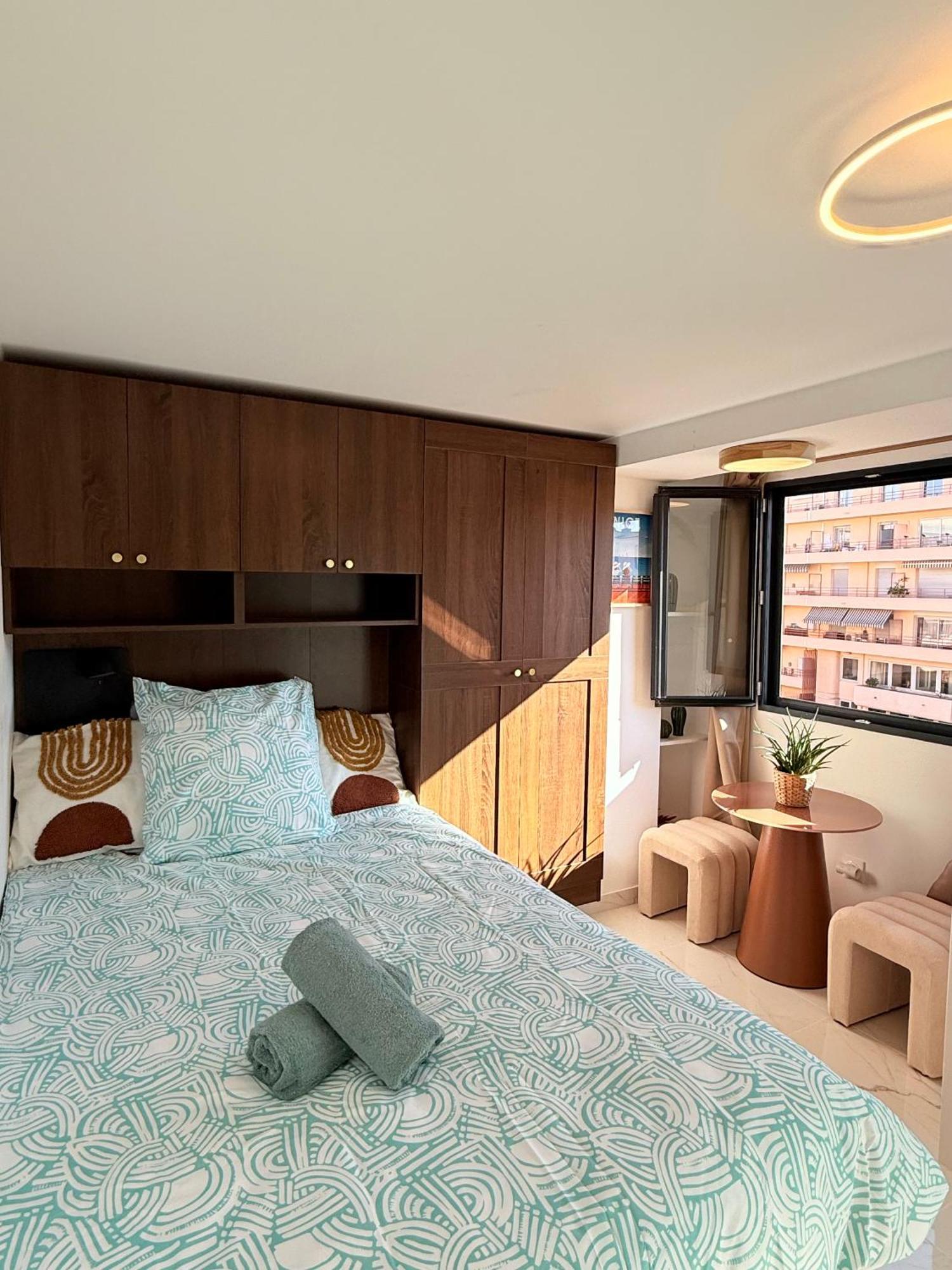 Apartment Place Massena - Small Peaceful Haven *