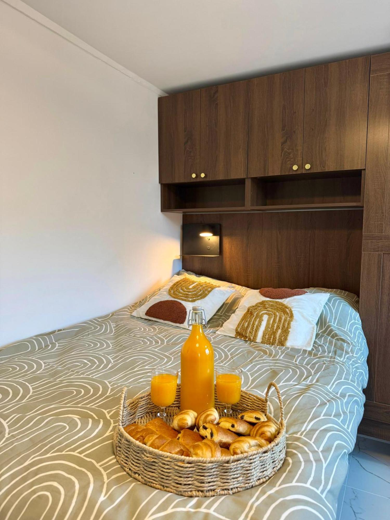 Apartment Place Massena - Small Peaceful Haven