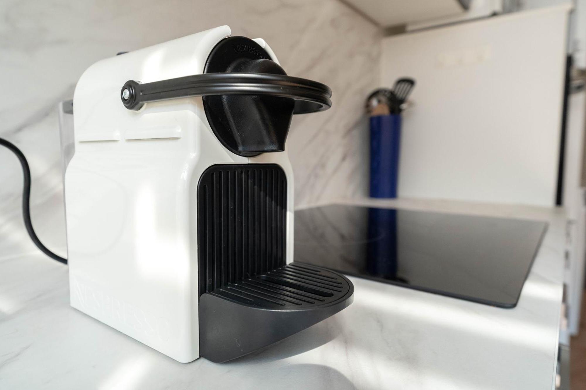 Apartment Grand Ideal Famille, Proche Plage, Bon Emplacement Pour Visiter La Cote D'azur