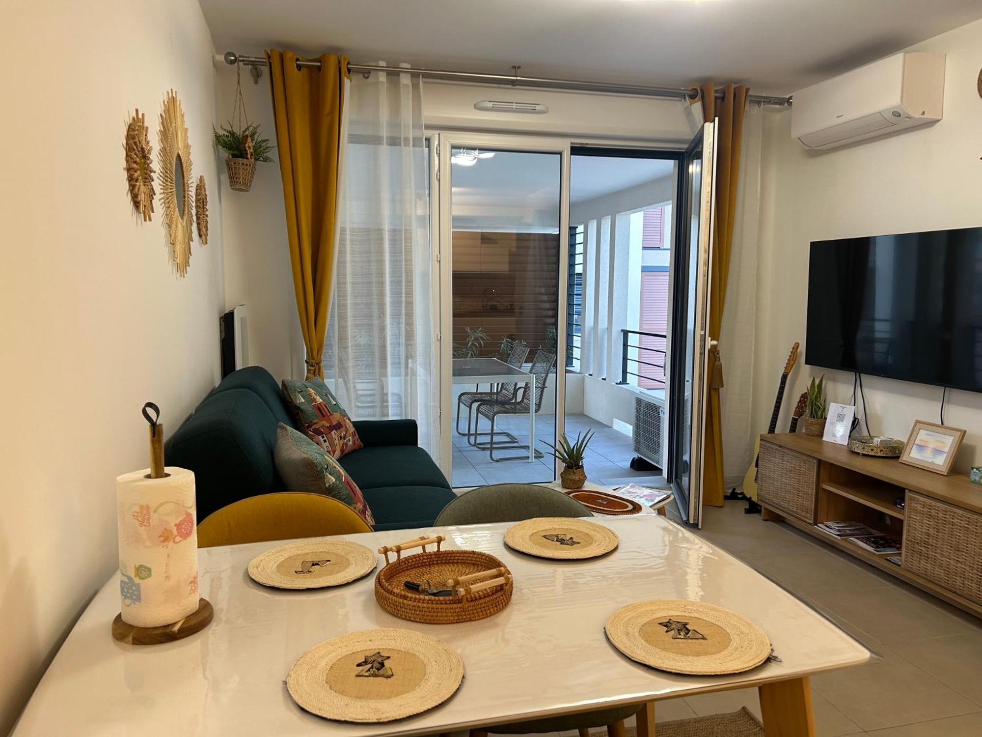 Apartment Neuf T2 Calme Avec Terrasse - Proche Marche Liberation