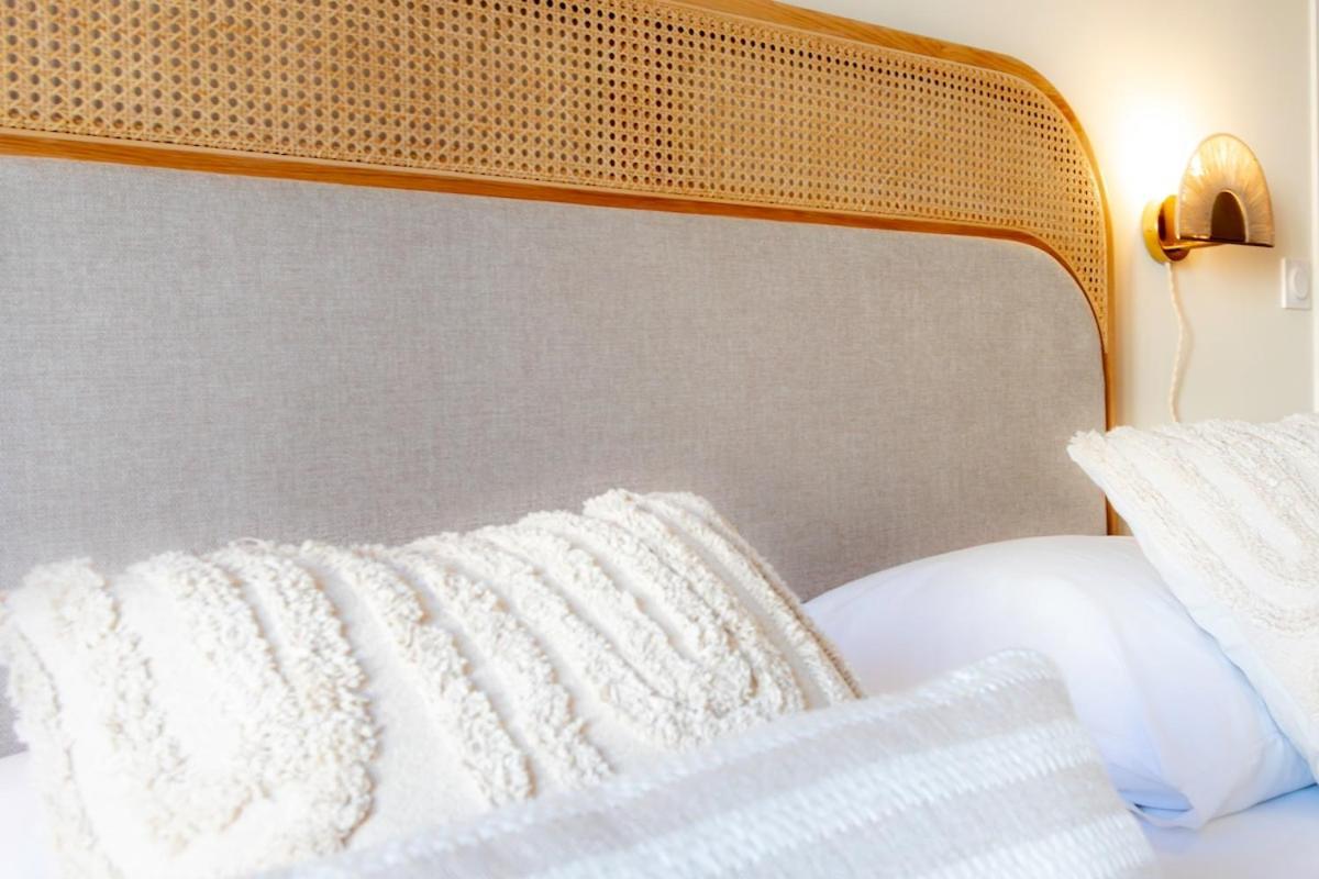 L10 Staywiz Us - Clemenceau Central, Next Train Station *