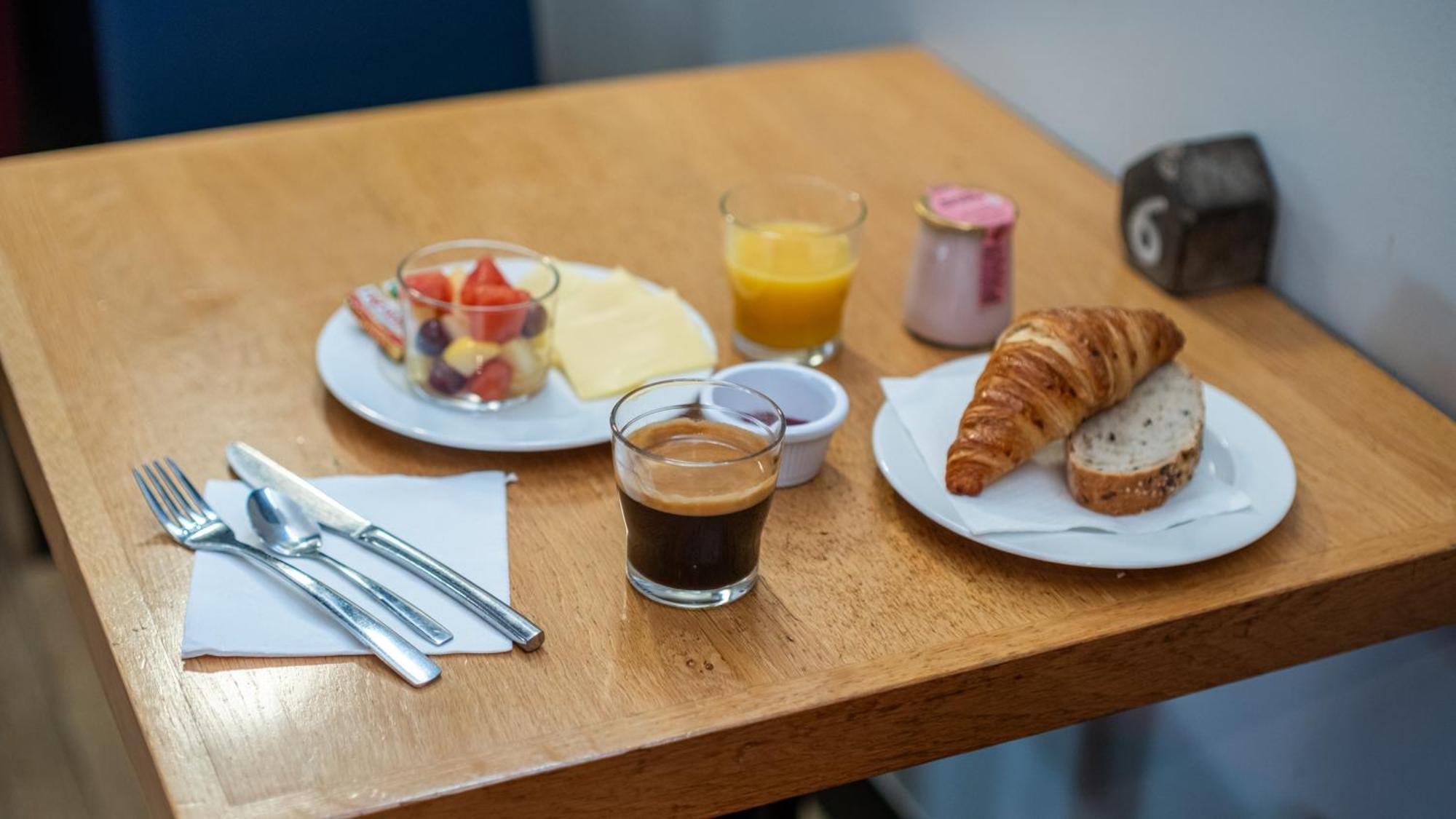 Campanile Prime - Airport Nice