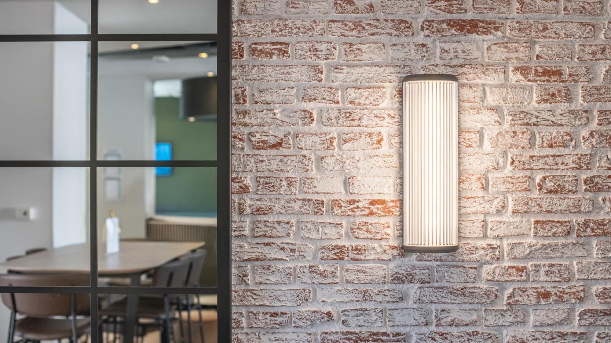 Hotel Campanile Prime - Airport 3*