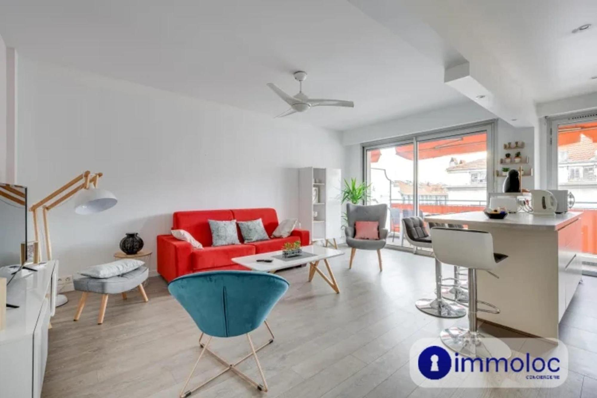 Air-conditioned In The Liberation District Apartment Nice