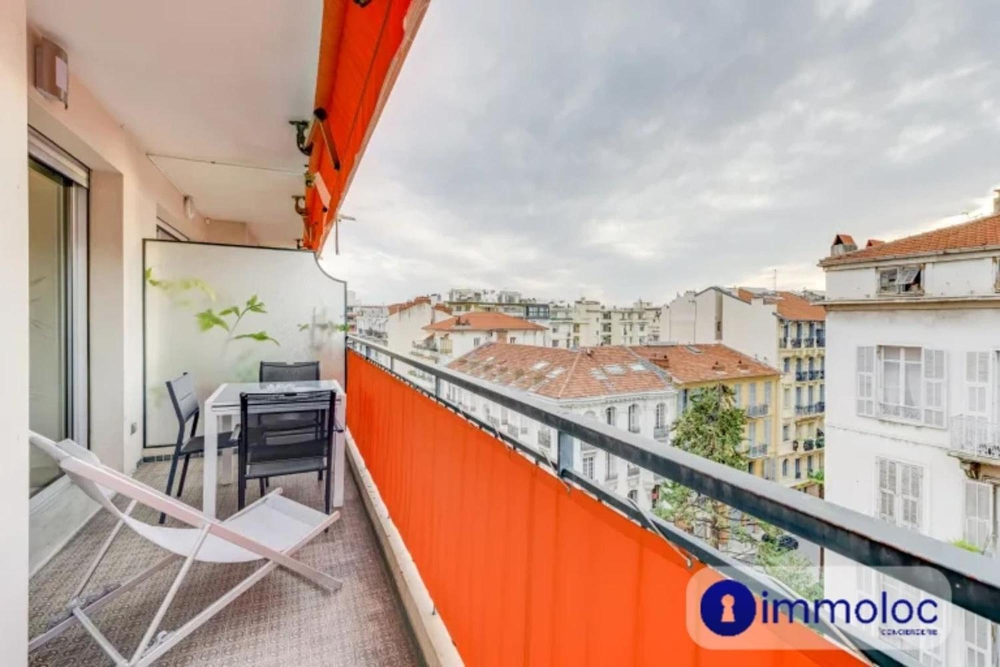 Apartment Air-conditioned In The Liberation District