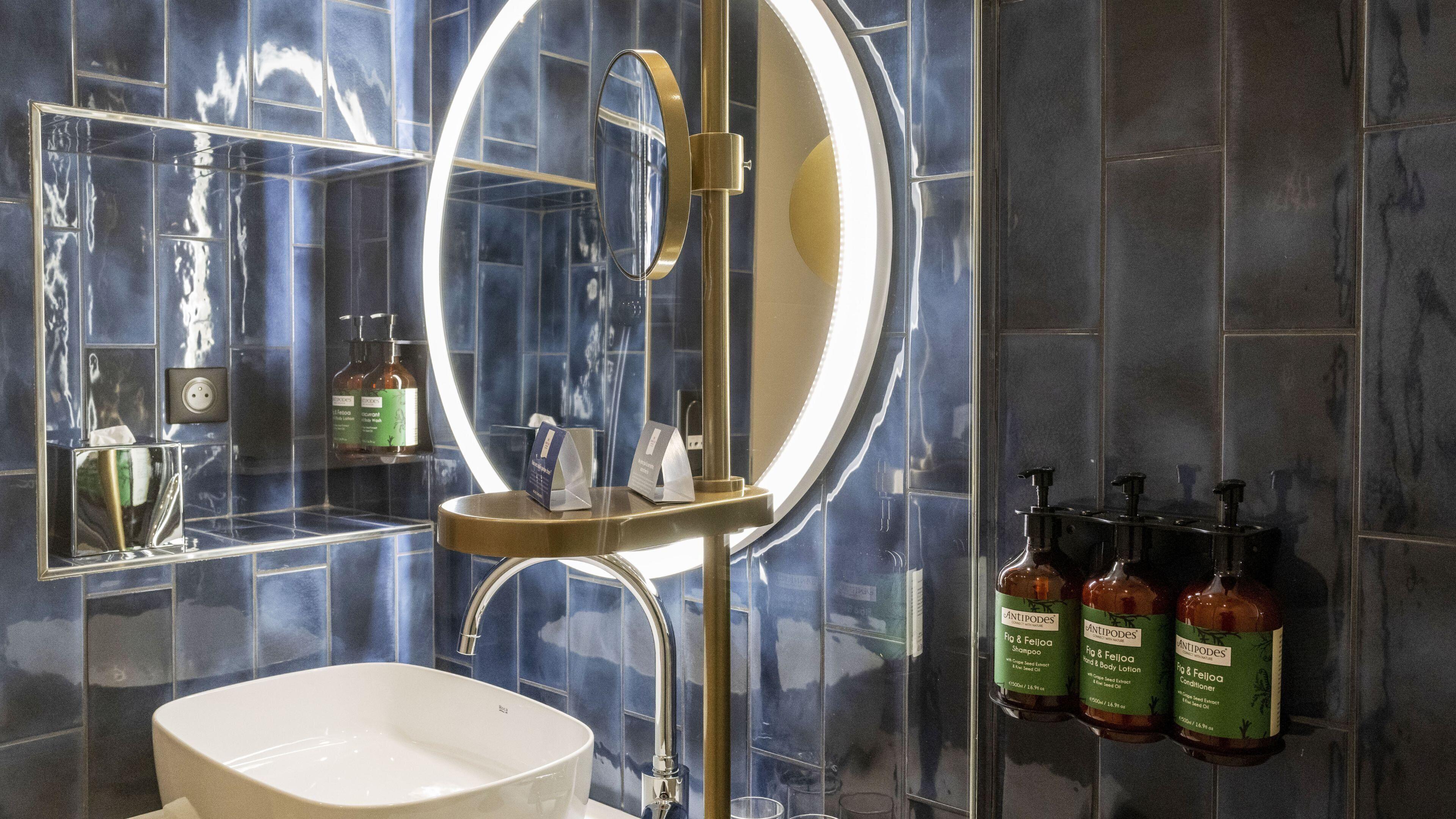 Crowne Plaza - - Grand Arenas By Ihg Nice