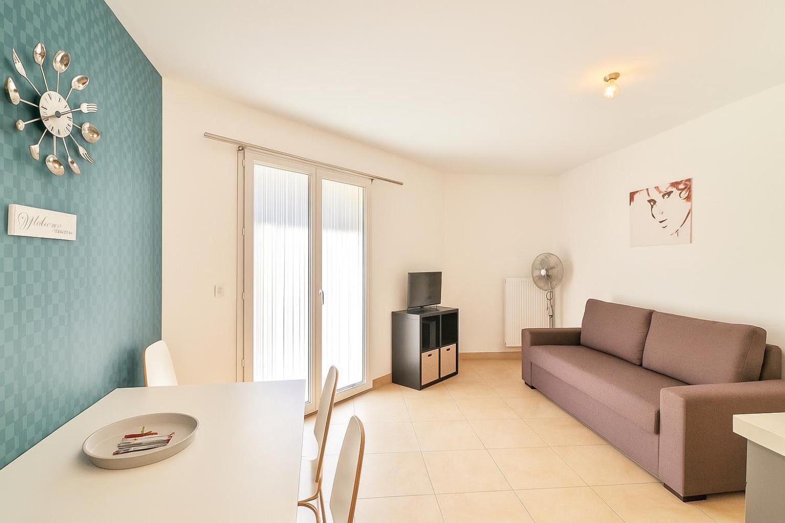 Joli 2 Pieces Nicois Avec Terrasse Ensoleillee Apartment