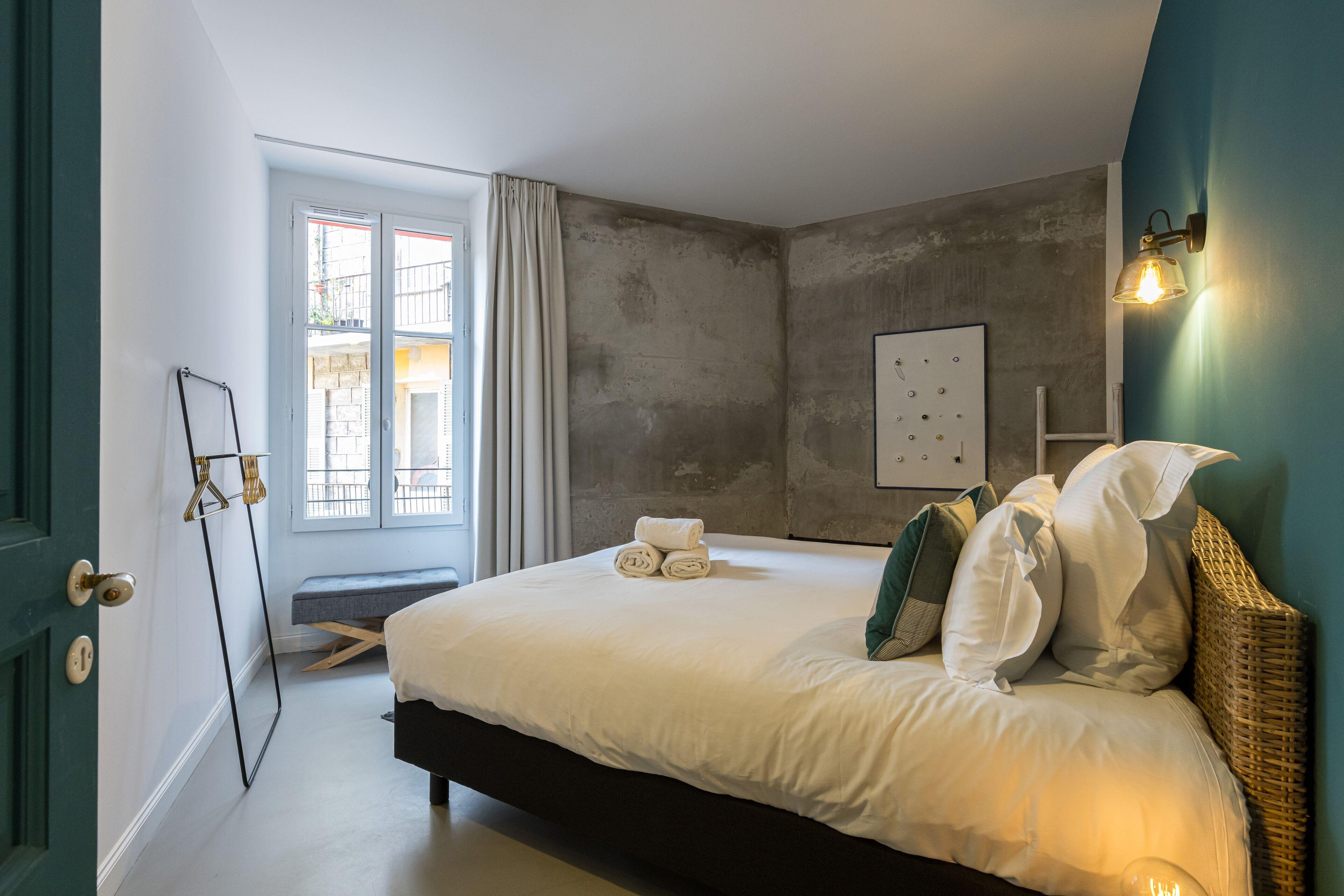 L'abeille - Boutique 4* Nice