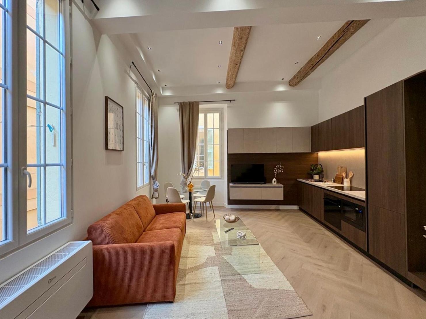 Charme Et Modernite Au Coeur Du Vieux